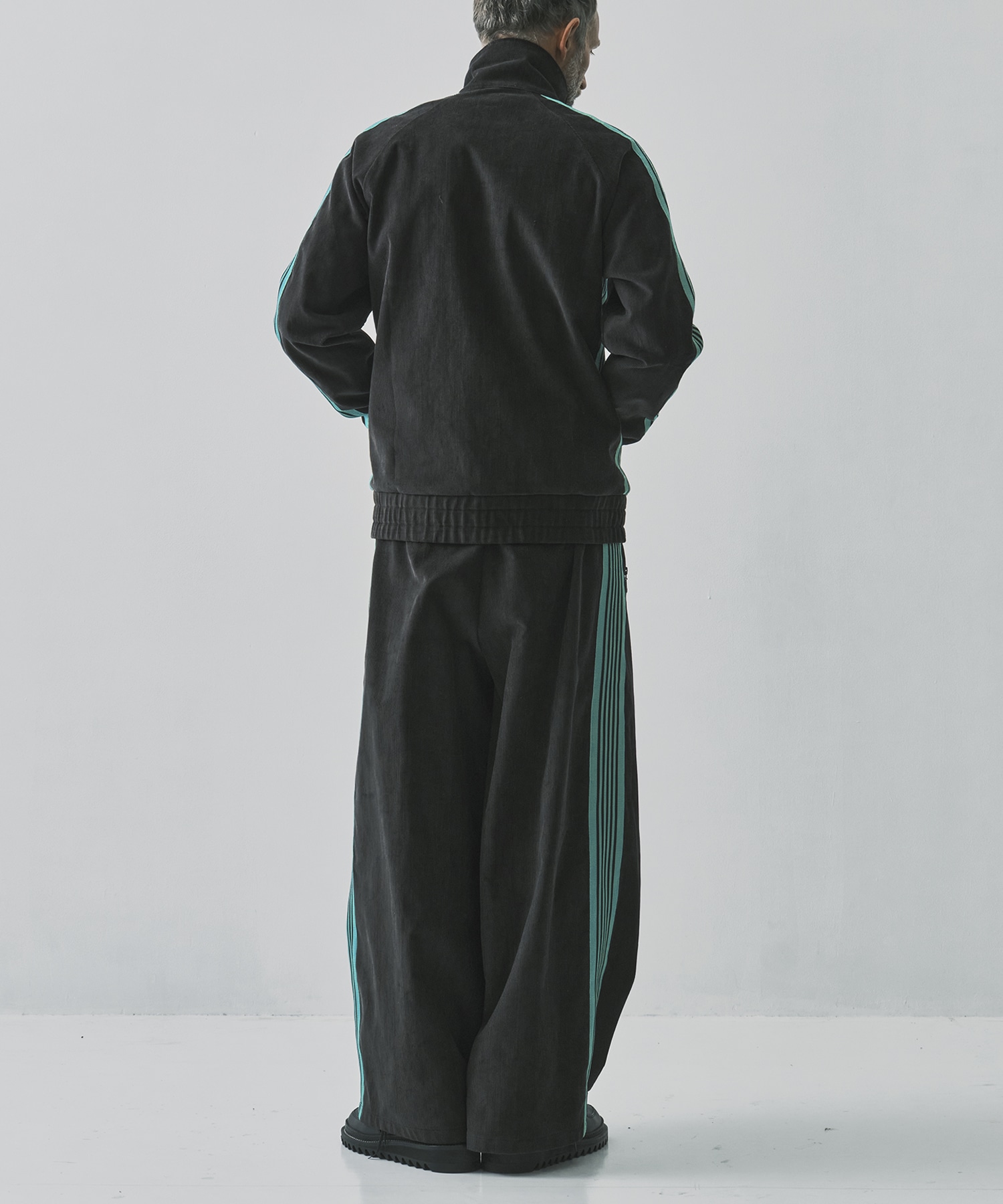 別注Track Jacket - Corduroy NEEDLES