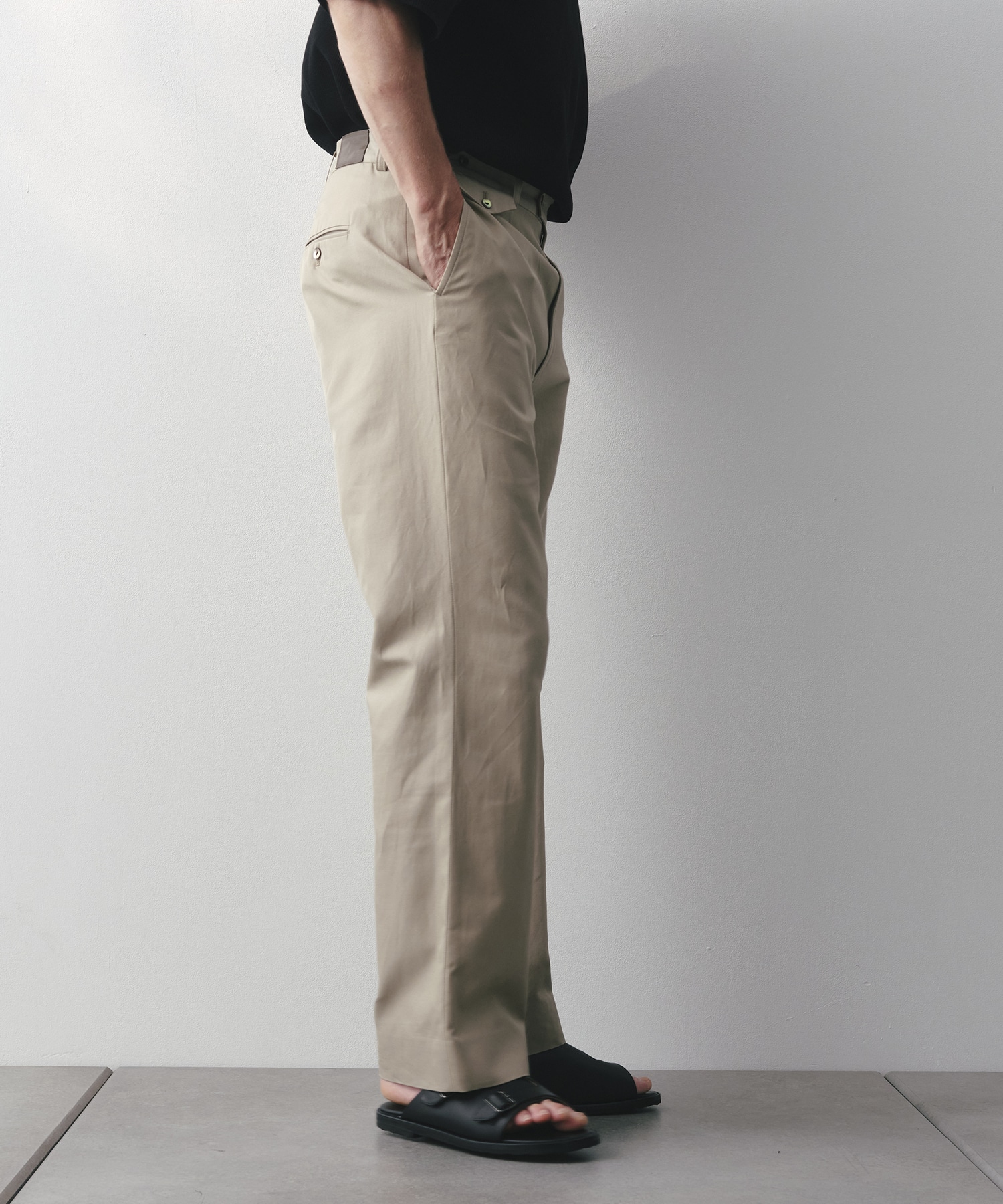 SILK α Chino Trouther SILK α