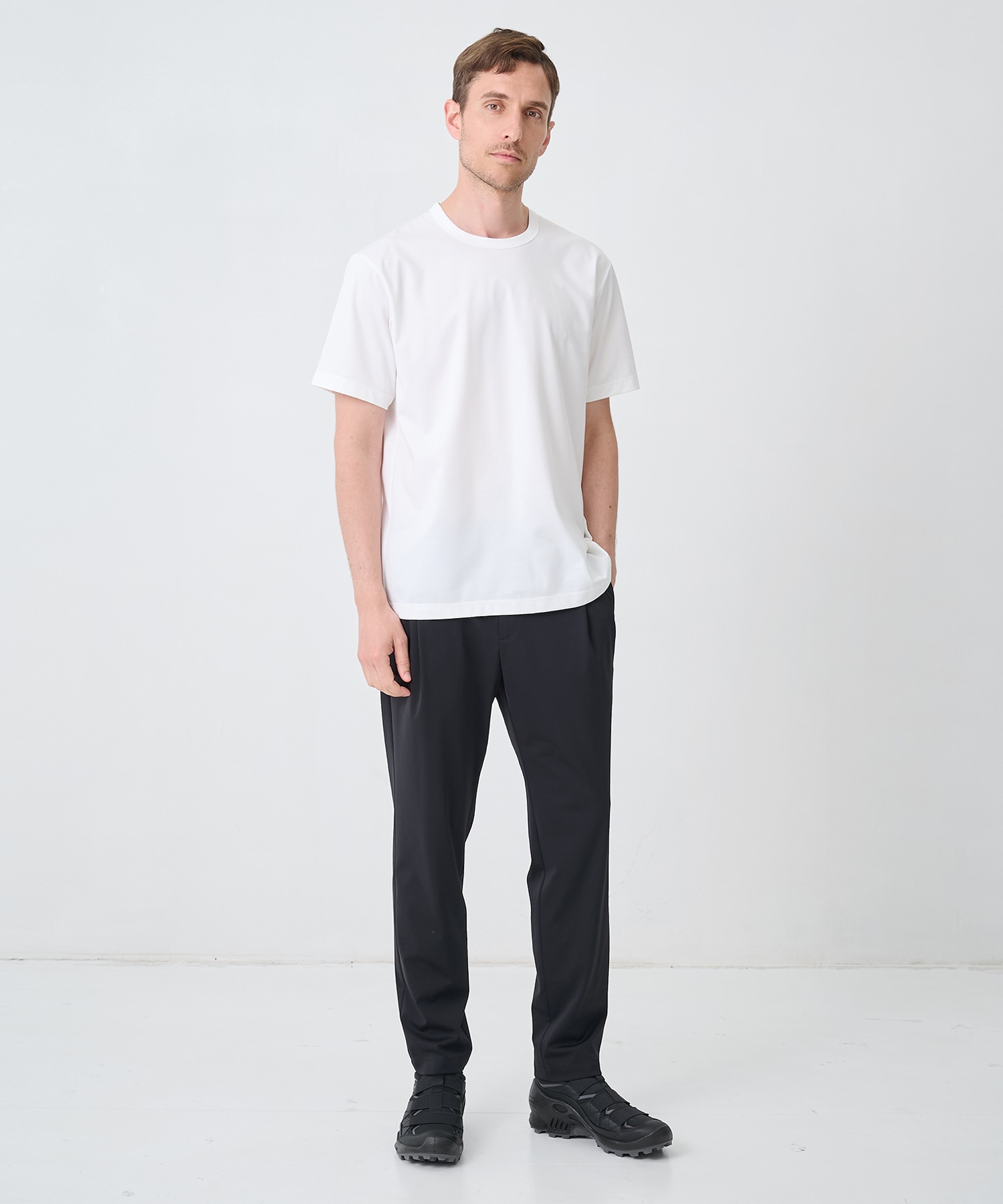 Light Matte Stretch Jersey Easy Tapered Pants THE TOKYO