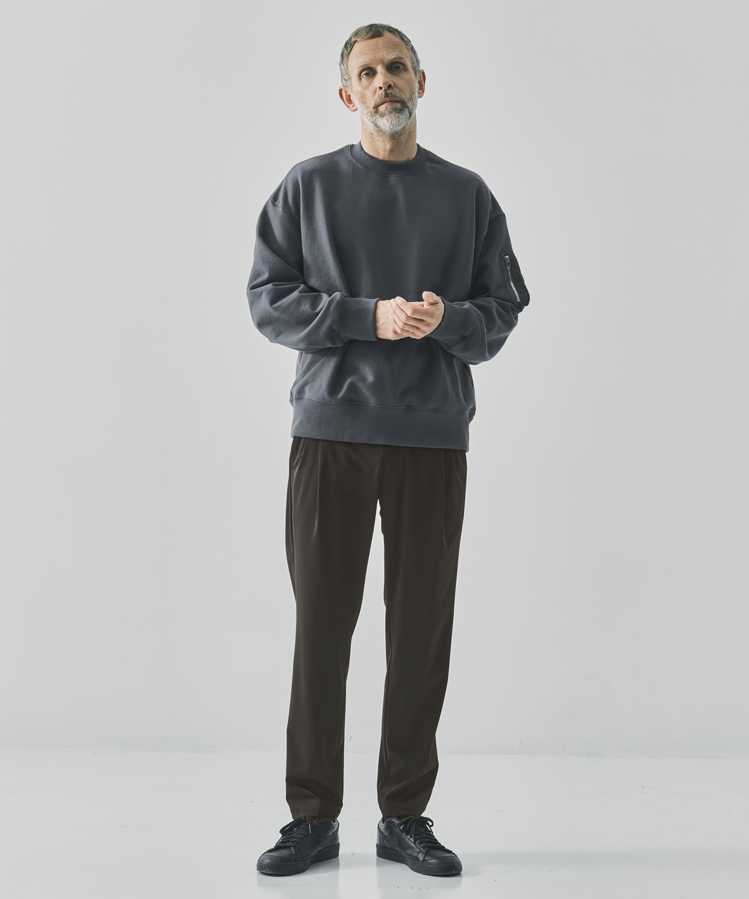 Light Matte Stretch Jersey Easy Tapered Pants THE TOKYO