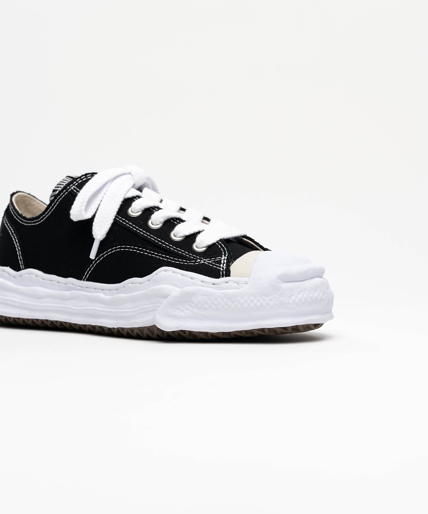 A05FW702 HANK original sole canvas Low-Top sneaker Maison MIHARA YASUHIRO