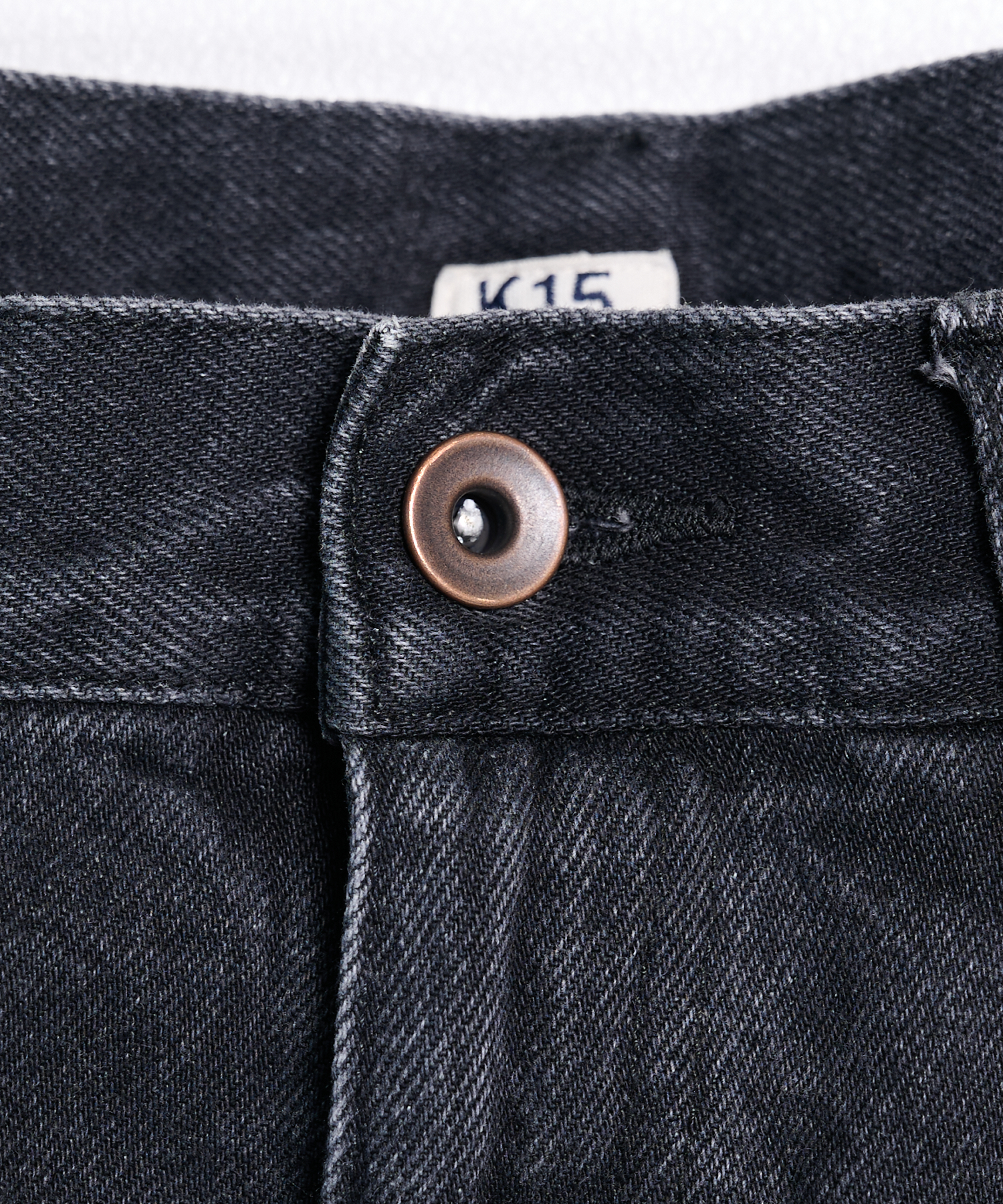 26fw-p-08 3D cutting denim pants KHOKI