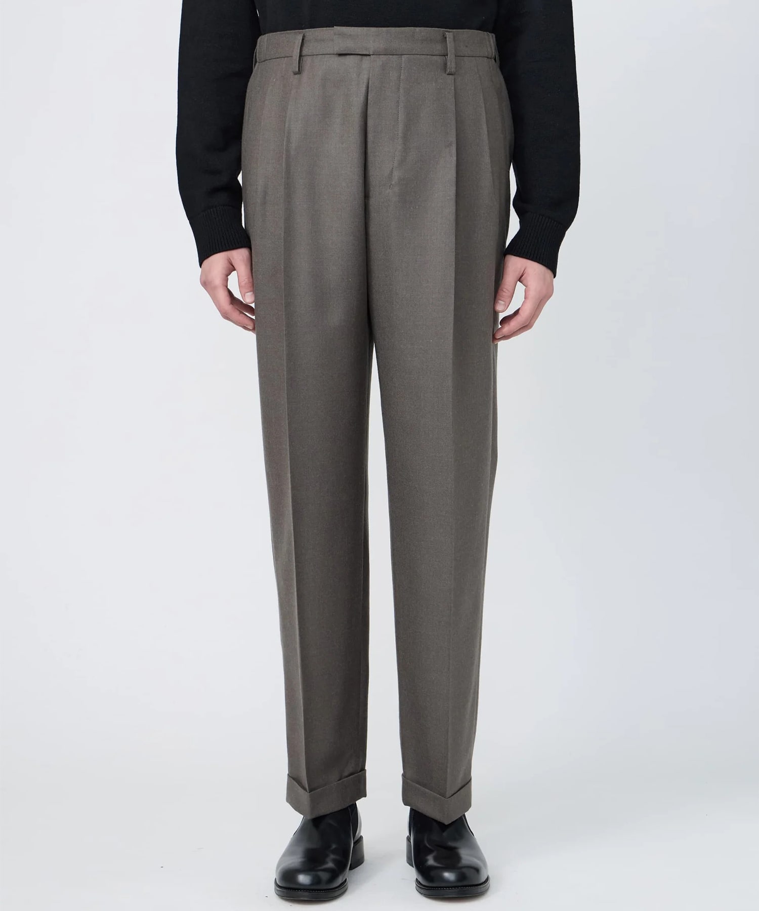 【イレニサ】IH-26FW-P048-NDF TWO-TUCKS TAPERED TROUSERS IRENISA