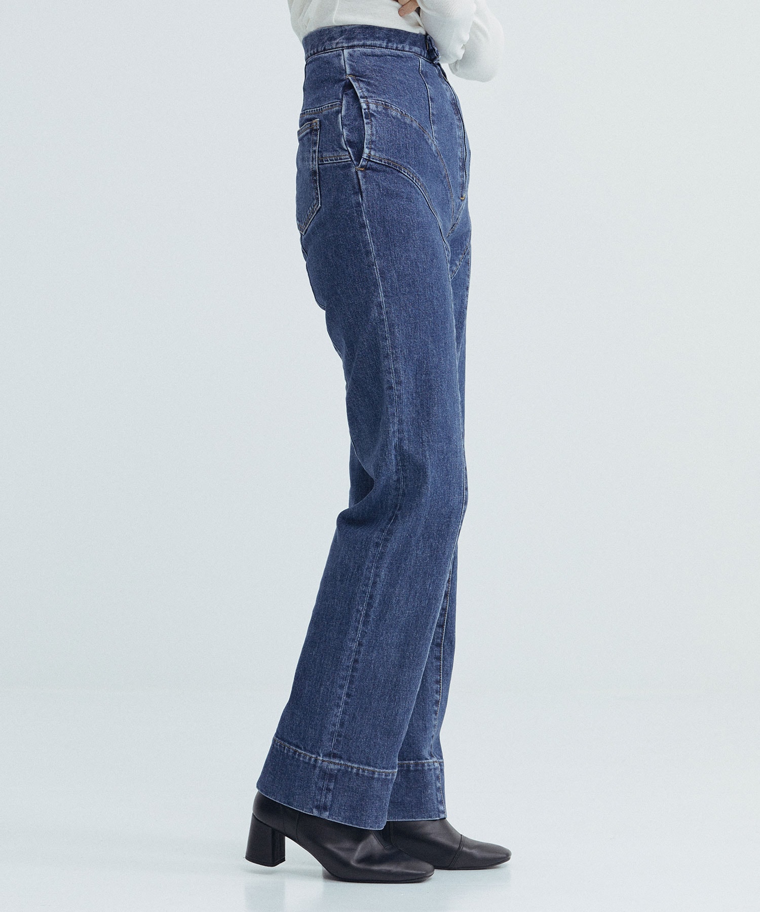 WASHED HIGH RISE STRAIGHT JEANS FETICO