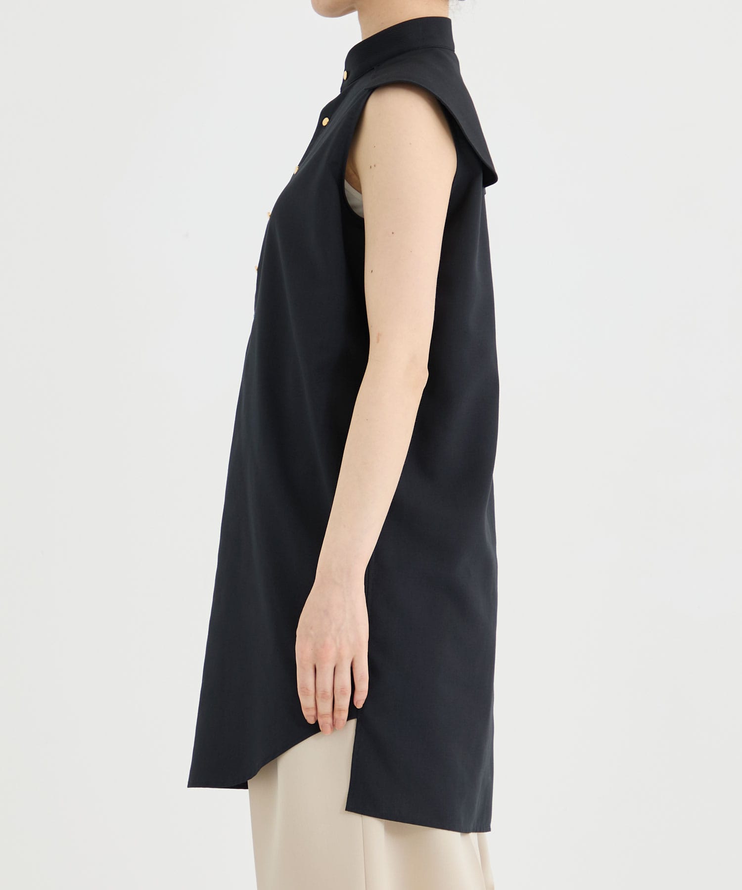 RERACS FRONT TUCK P/P PULLOVER VEST THE RERACS