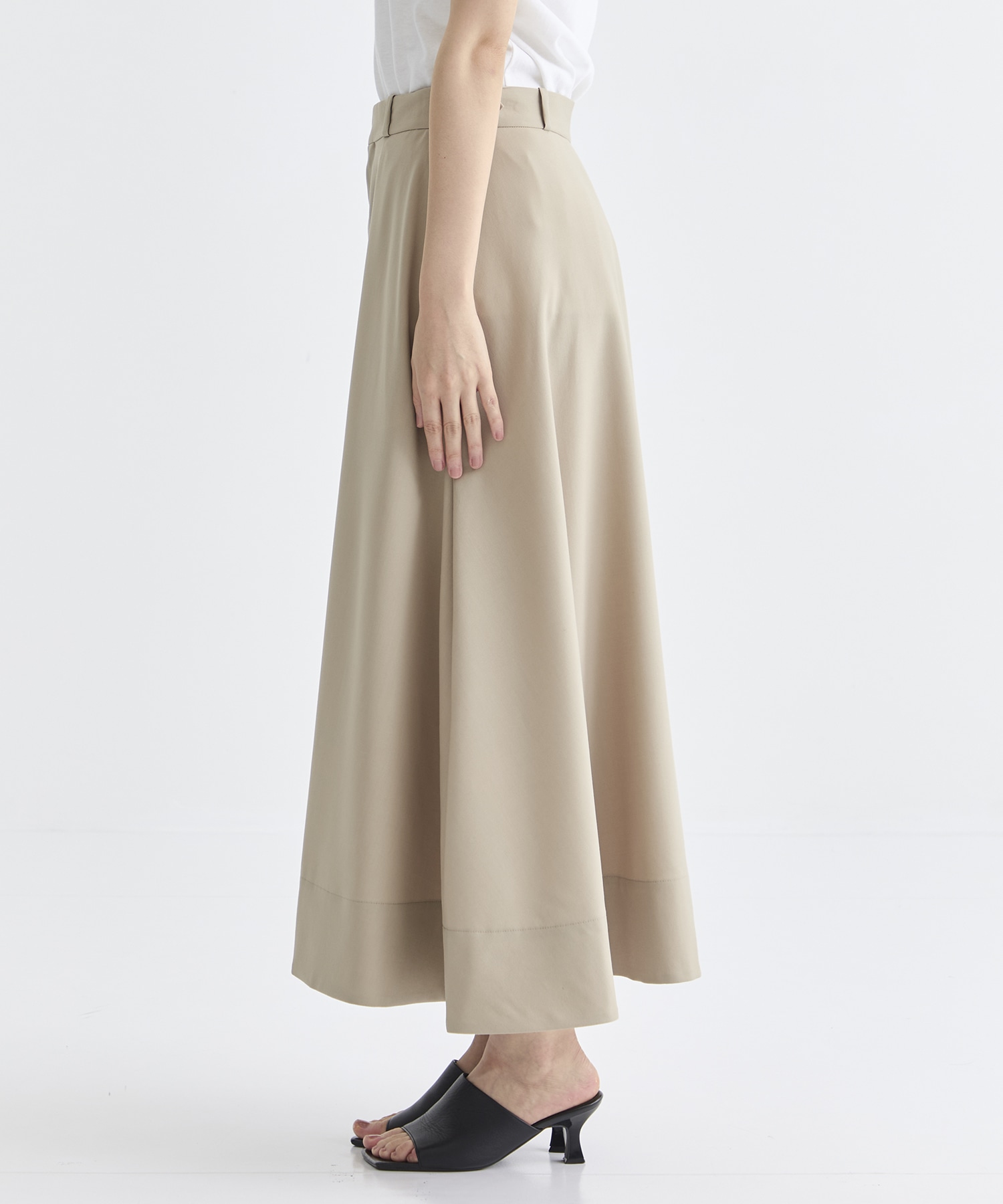 Light Washable Flare Skirt THE TOKYO