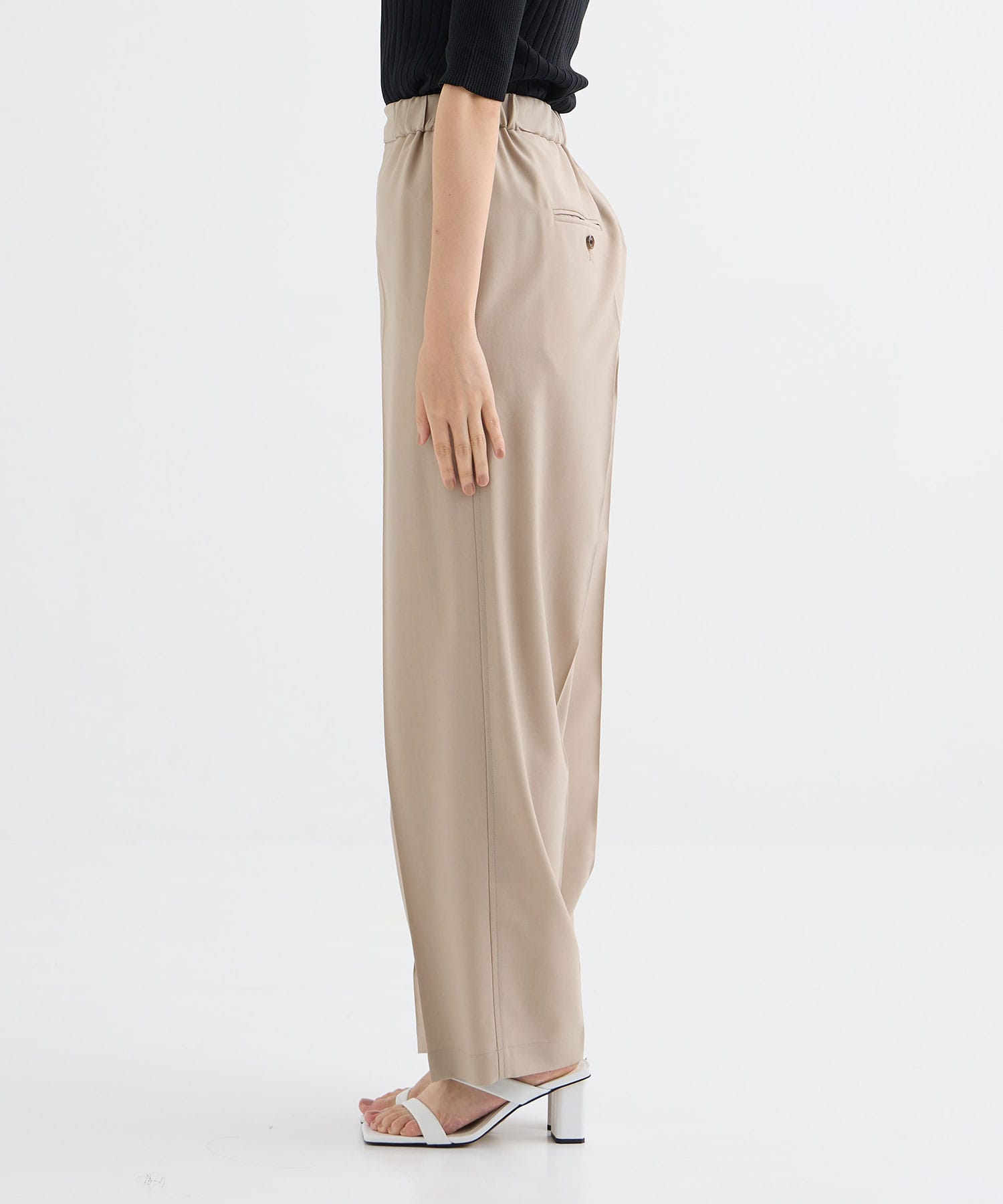 Light Washable Easy Front Tuck Pants THE TOKYO