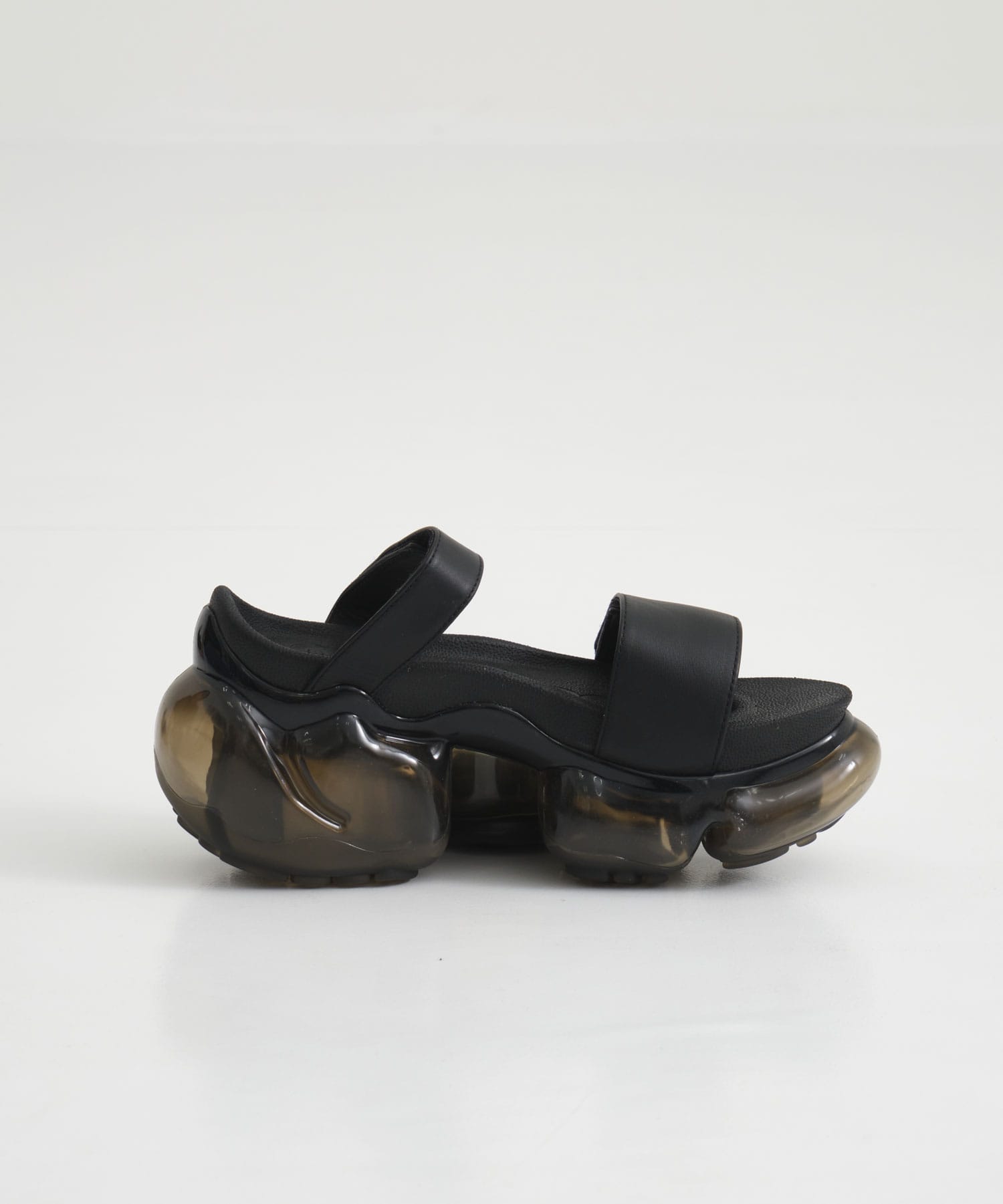MOOPIE LEATHER SANDAL grounds