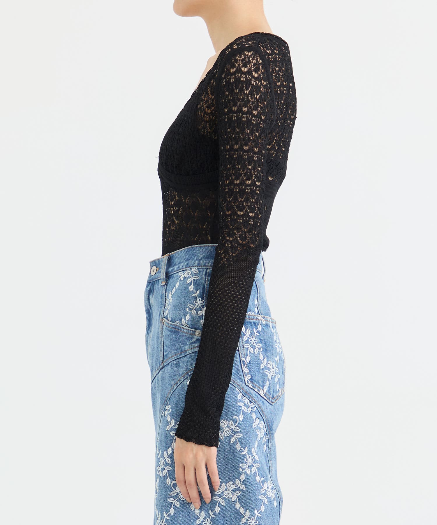 LACE KNIT V-NECK BODYSUITS FETICO