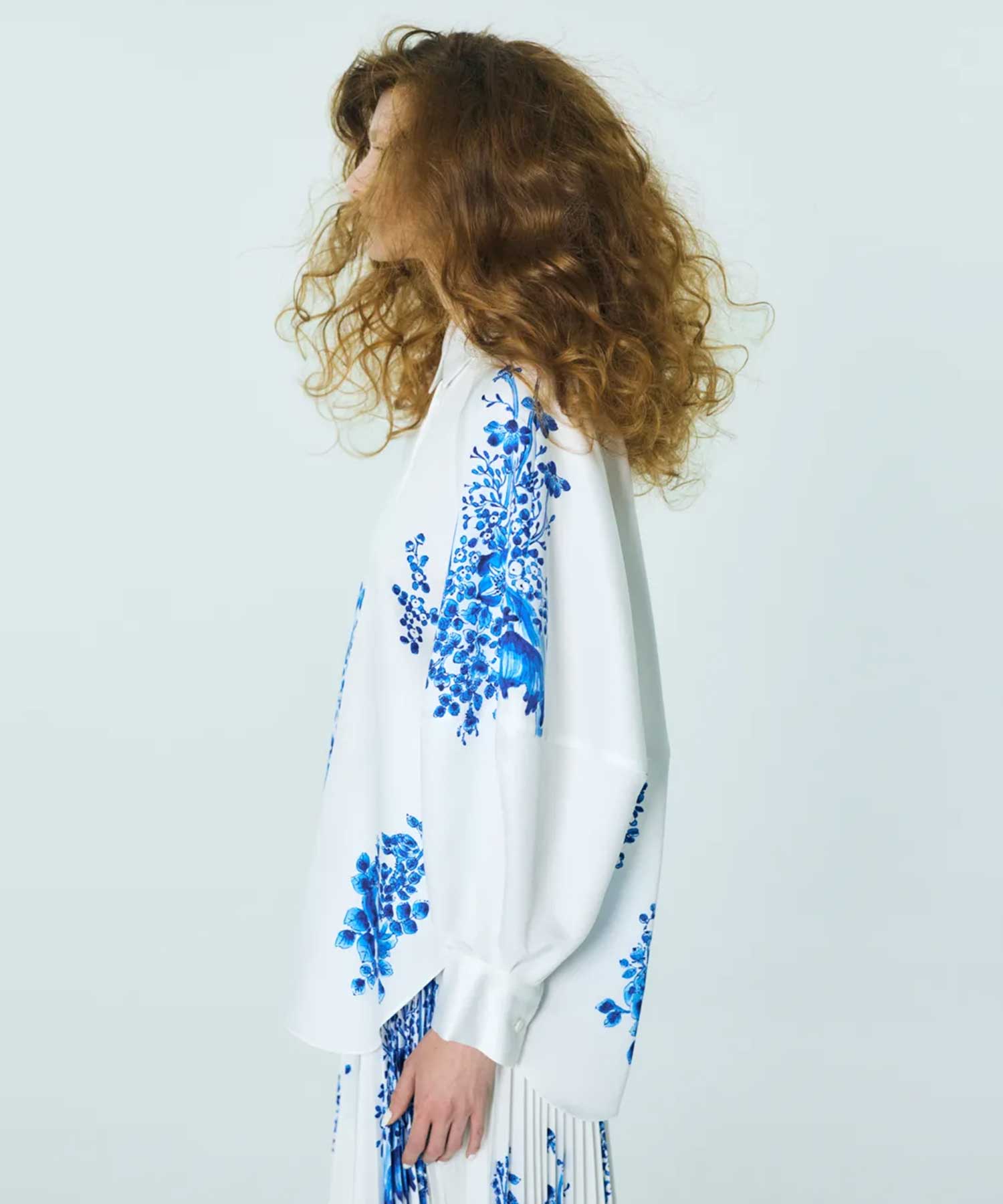 CIRCLE DORAPE SHIRT ENFOLD