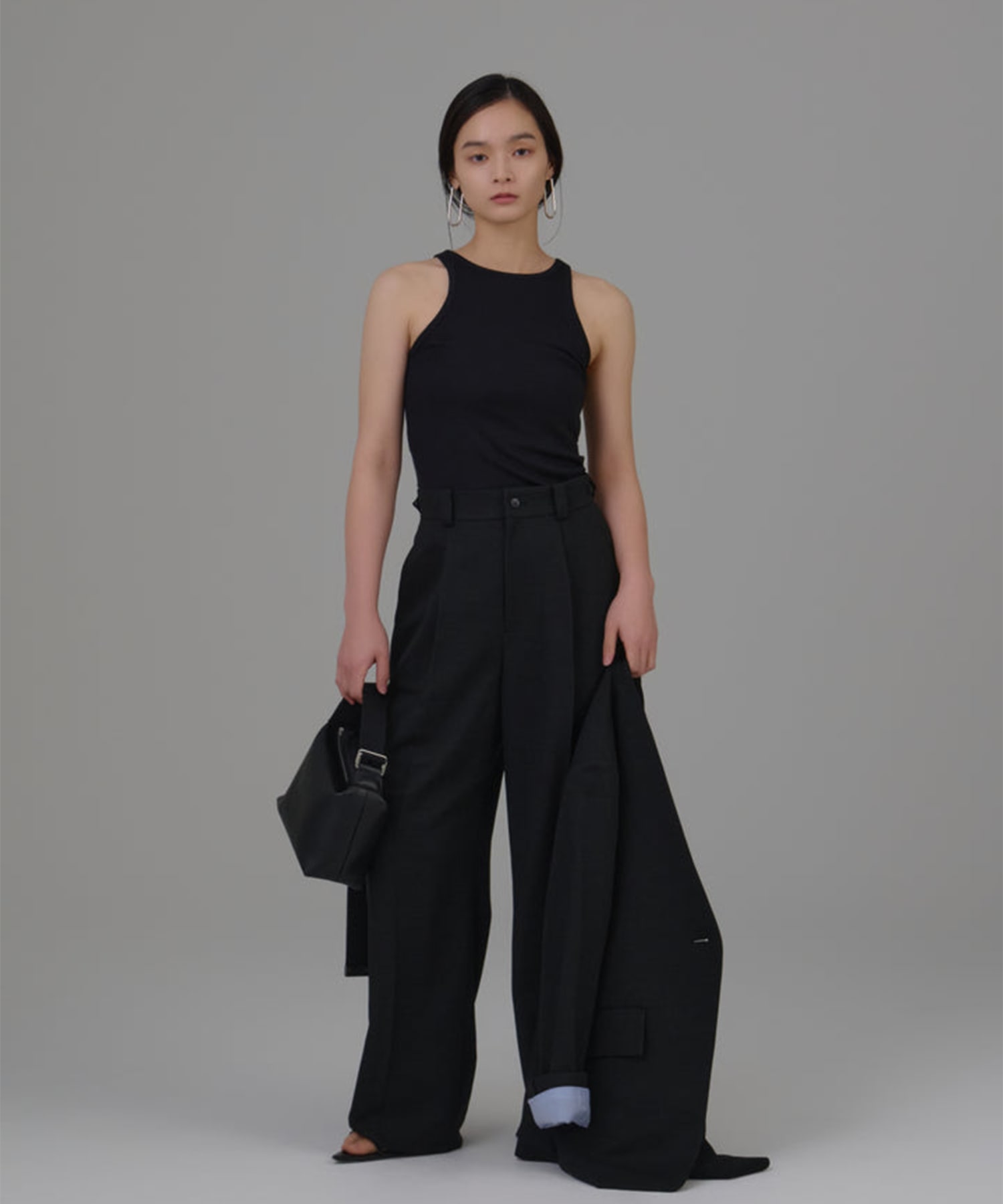 【WEB限定】medium width pants Louren