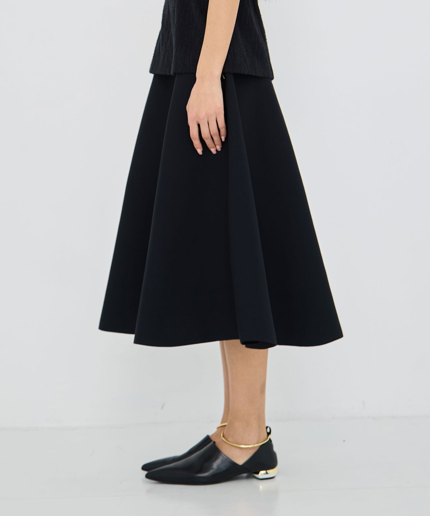 DOUBLE FACE MI-MOLLET FLARE SKIRT MADISONBLUE