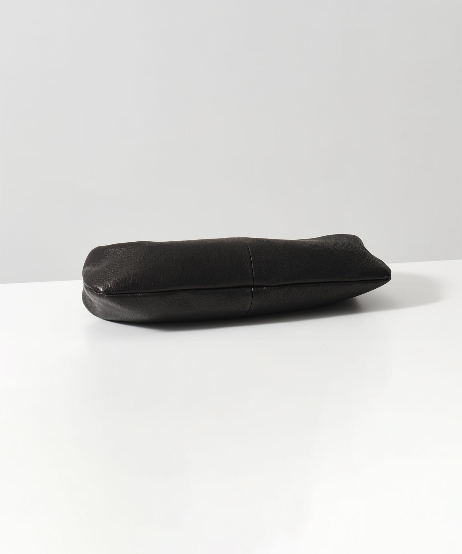 ROUND SHOULDER S TESSEN CREATION