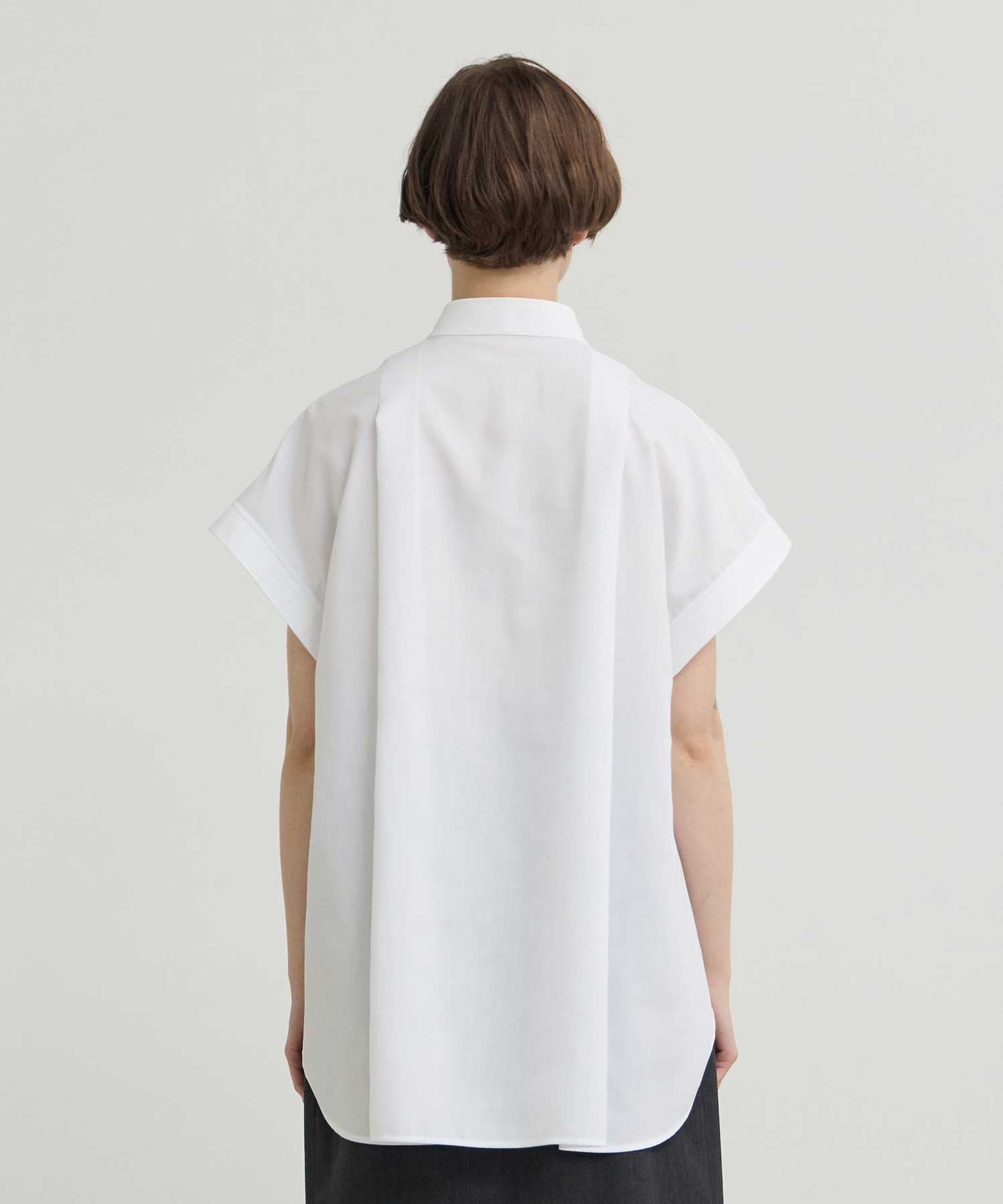 THE PLACKET A LINE SHIRT SLEEVE LESS THE RERACS