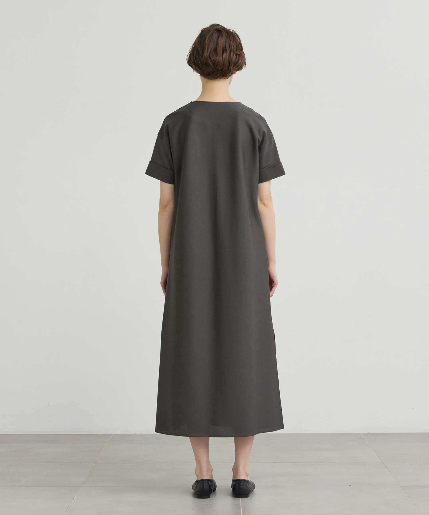 RERACS FRONT TUCK HENLY NECK DRESS THE RERACS
