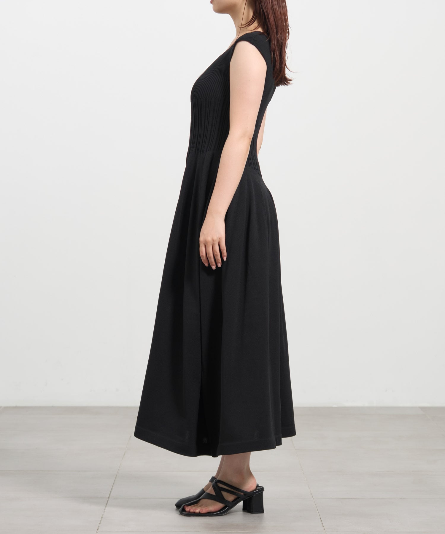 WHOLEGARMENT　Knit Flare One-Piece THE TOKYO
