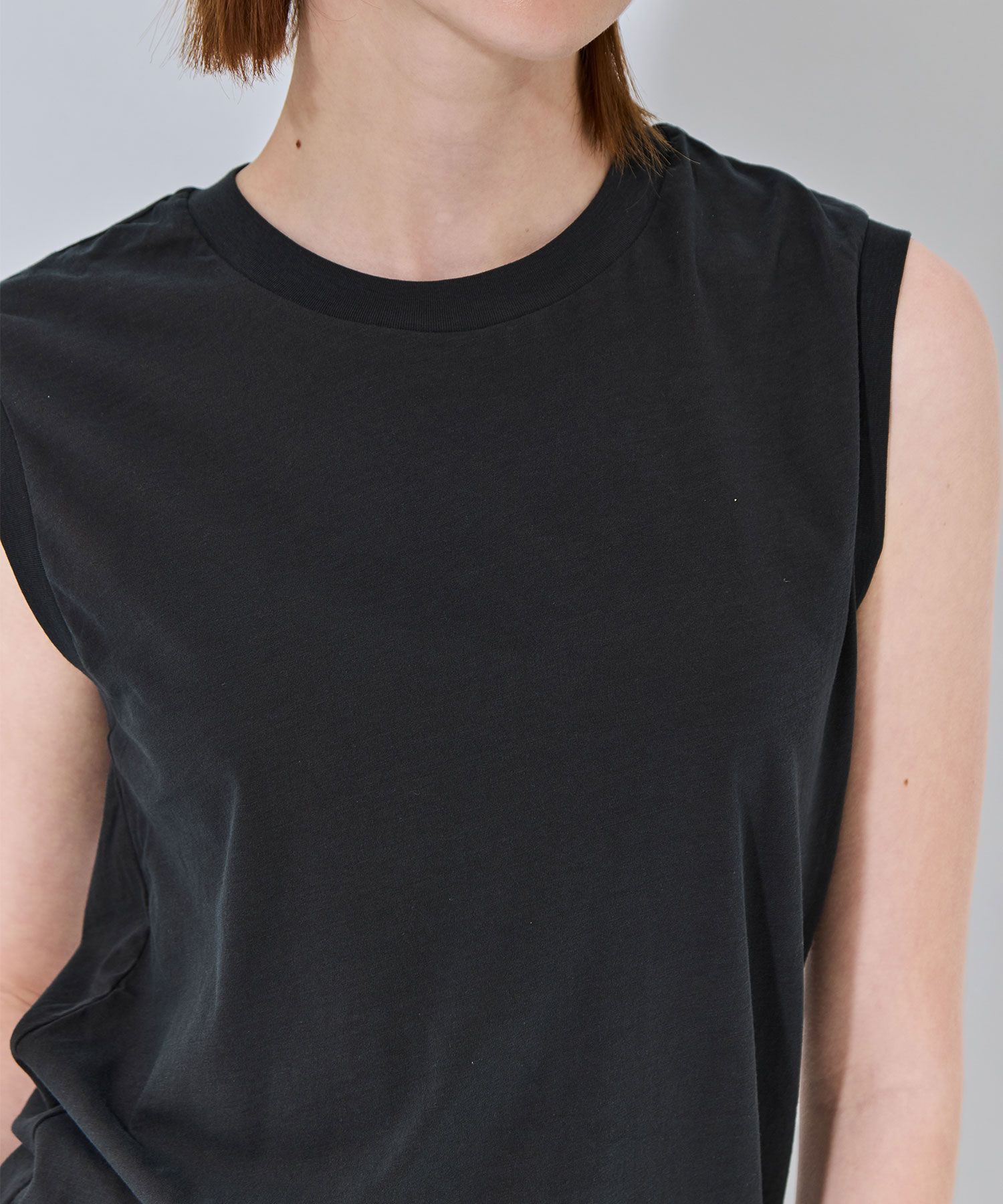 FRESCA NUBUCK REGULAR FIT TANKTOP ATON