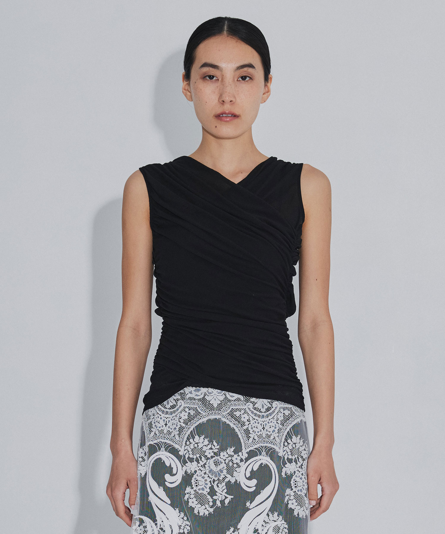 SHEER GATHERED SLEEVELESS TOP FETICO