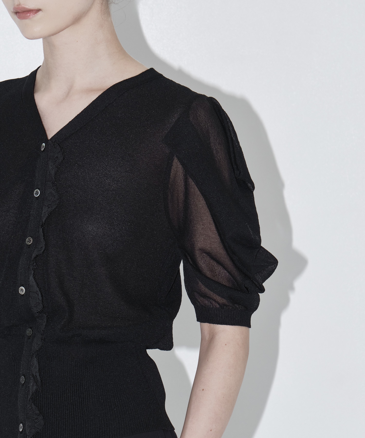Half Sleeve Lace Knit Cardigan THE TOKYO