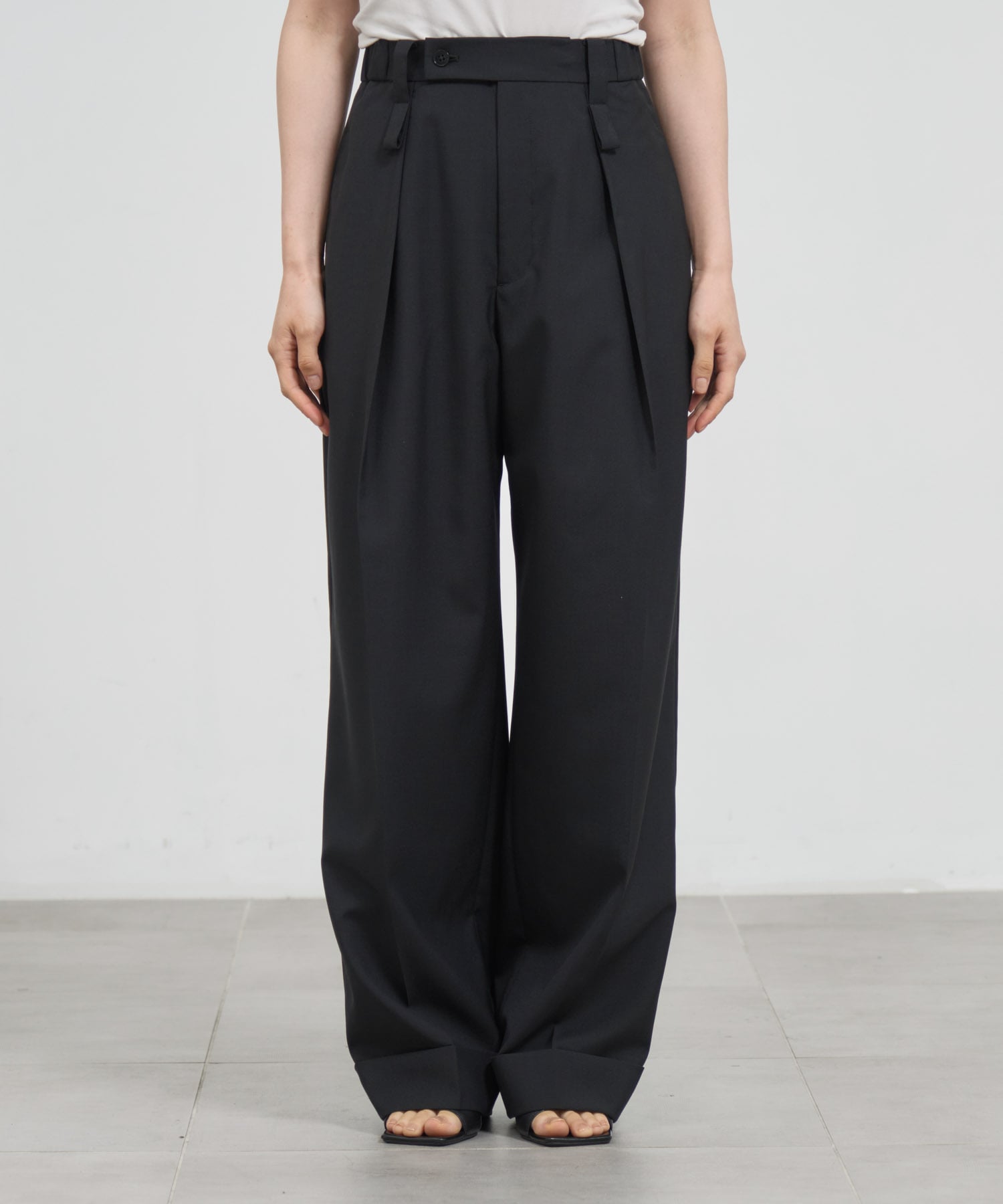 Waist Tuck Pants THE TOKYO