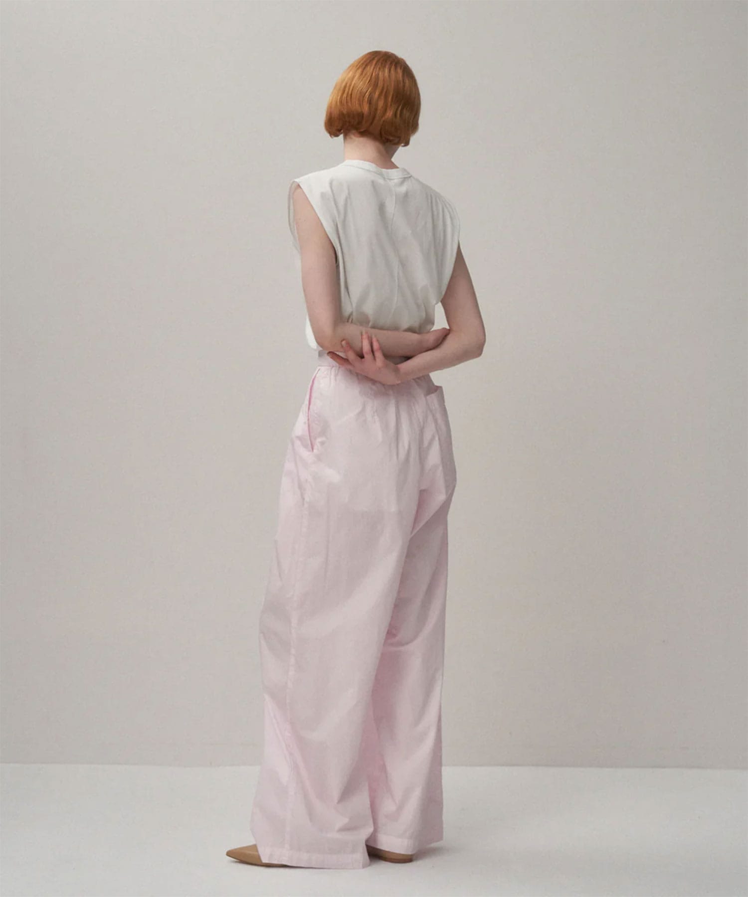 NATURAL DYED COTTON LAWN TWO TUCKED PANTS ATON