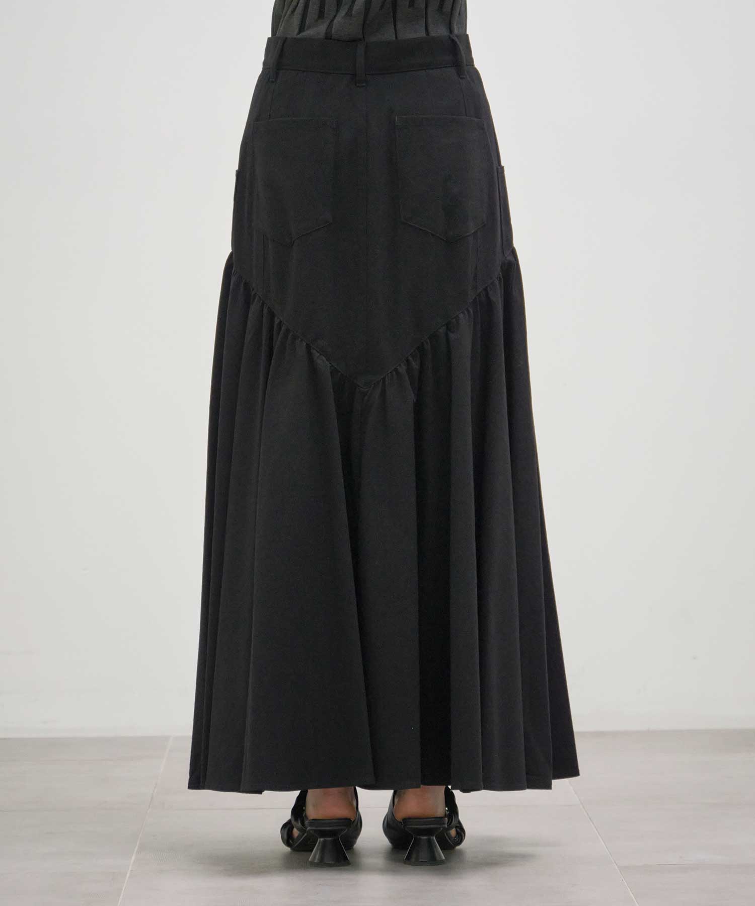 Pierina skirt BK AKIRANAKA