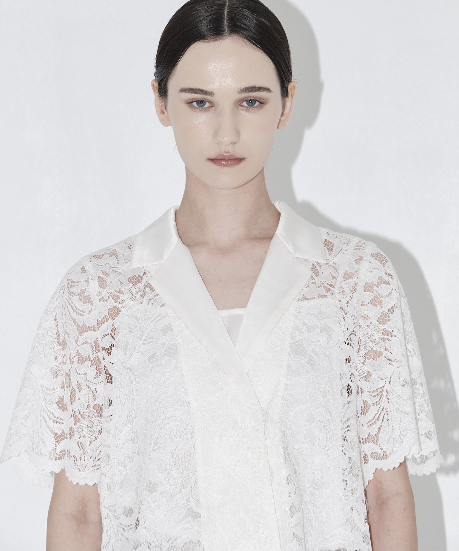 Half Sleeve Lace Jacket THE TOKYO