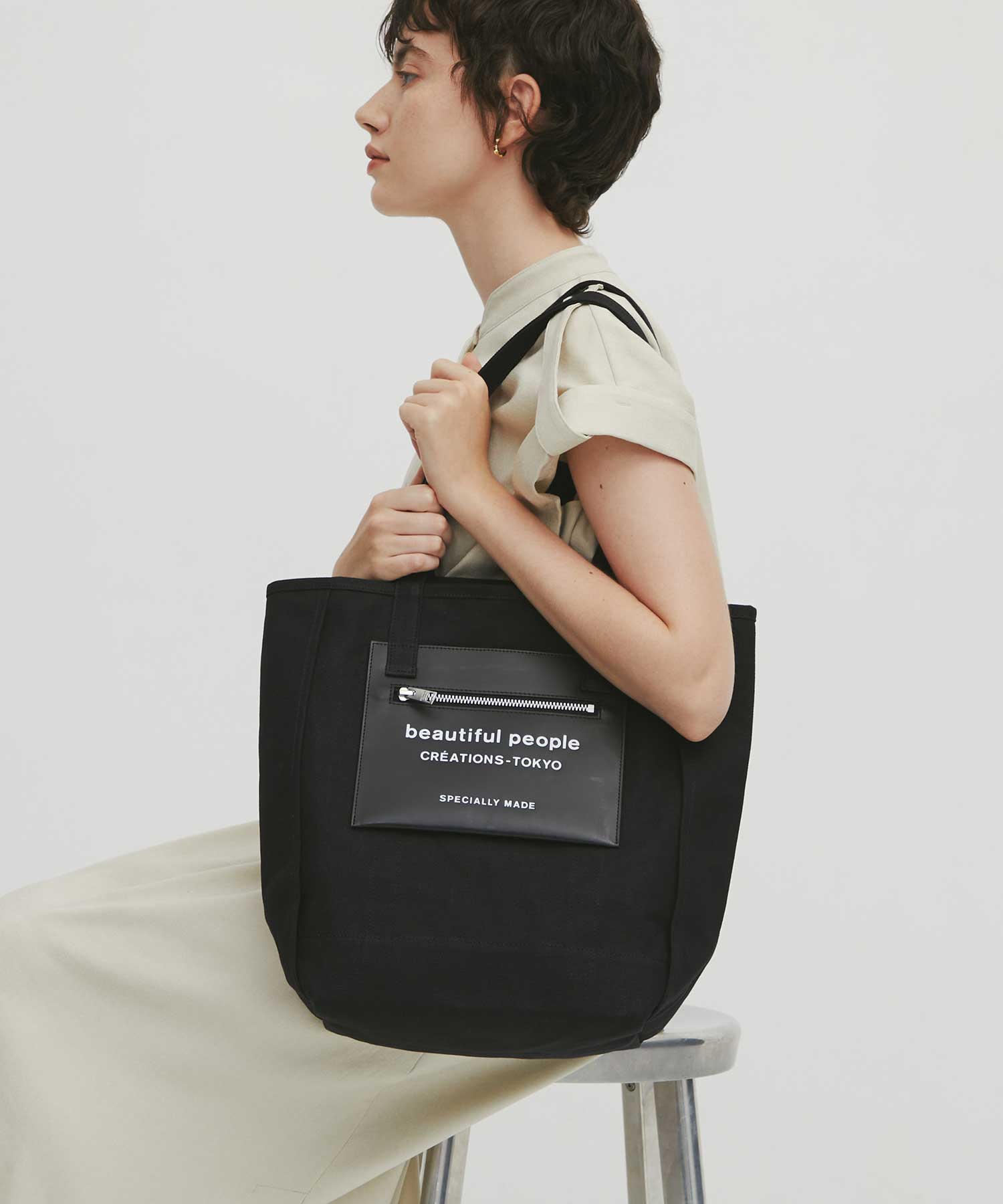 別注 Logo Leather Pocket Tote Bag beautiful people