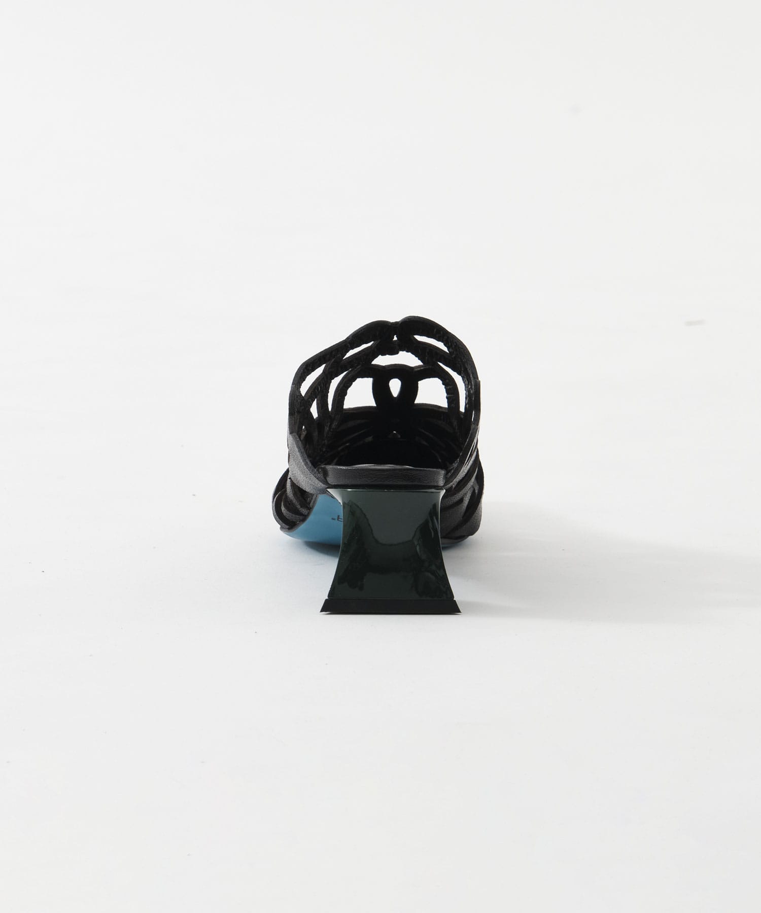 laser cutting sandal MANA