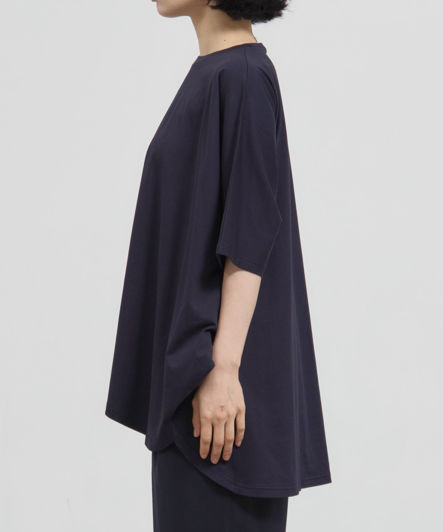 HALF-SLEEVES HEXAGON T-SHIRT ENFOLD