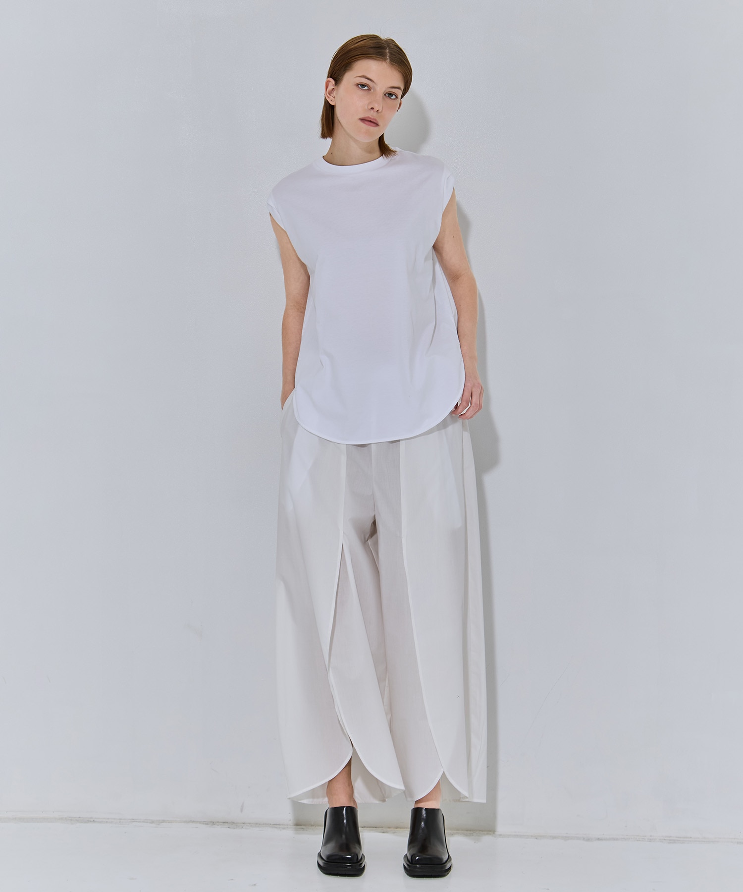 round-hem tank top nagonstans