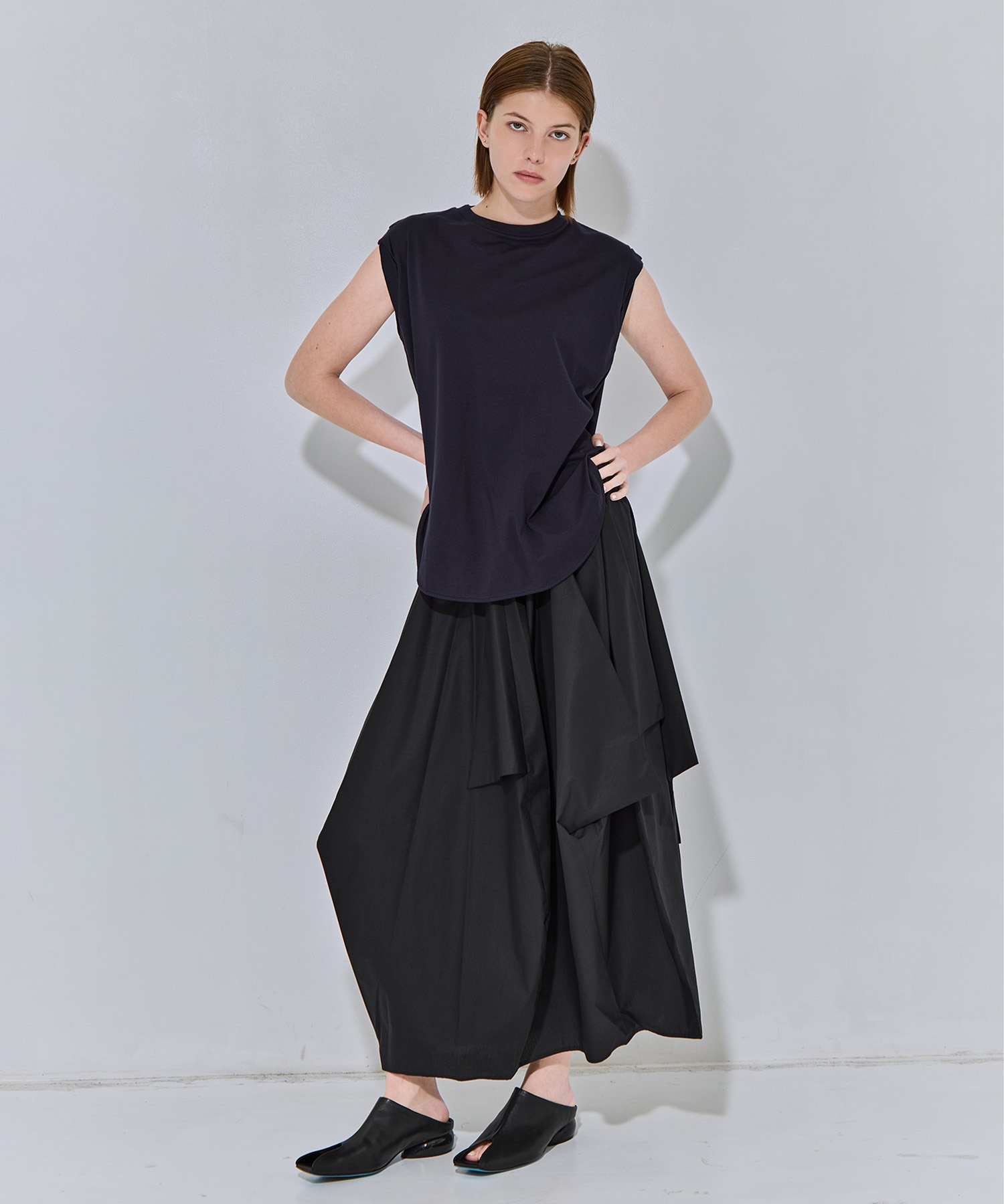 round-hem tank top nagonstans