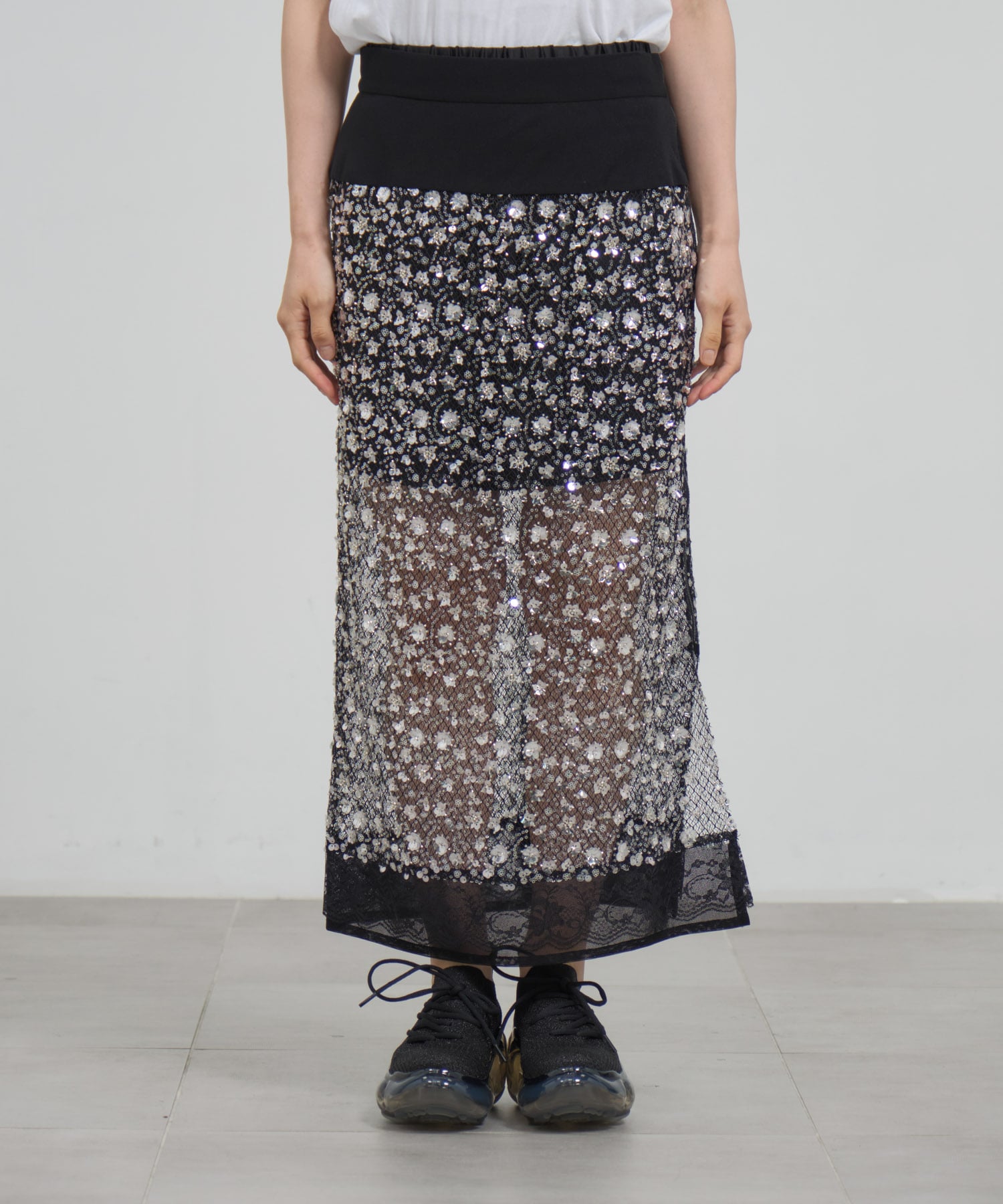 CB-25179　Lame Skirt Chika Kisada