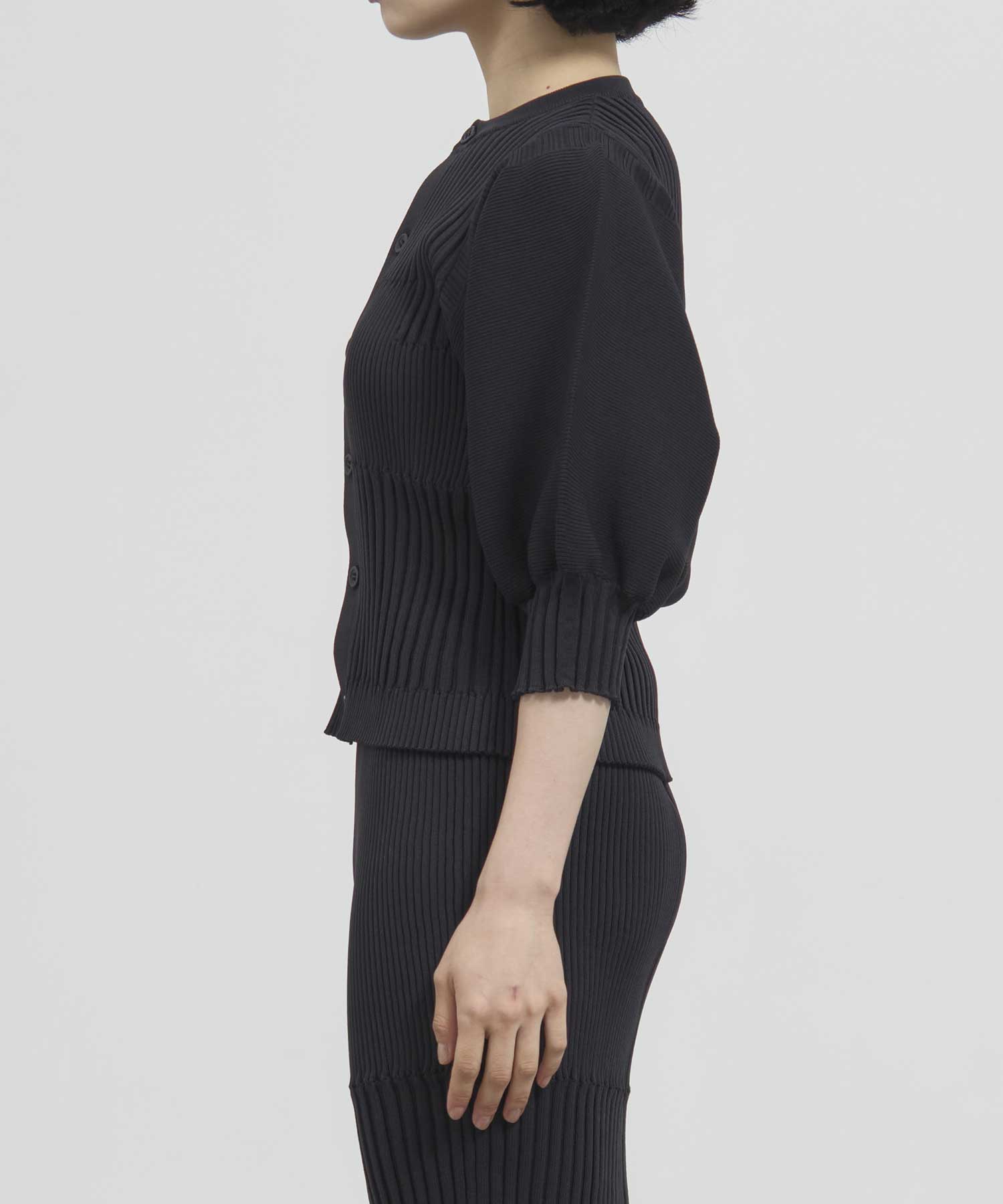 FLUTED SHORT PUFF SLEEVE CARDIGAN CFCL