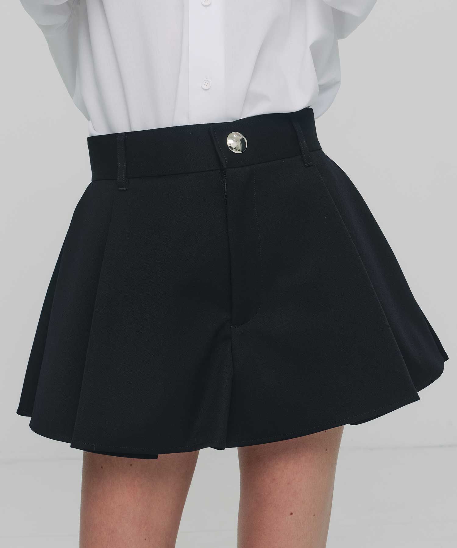 RERACS INVERTED SHORTS THE RERACS