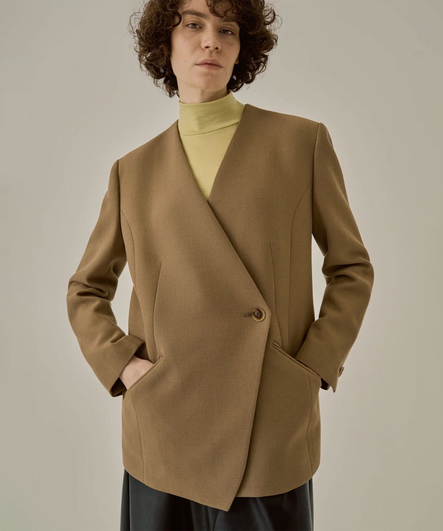 Thelma jacket AKIRANAKA