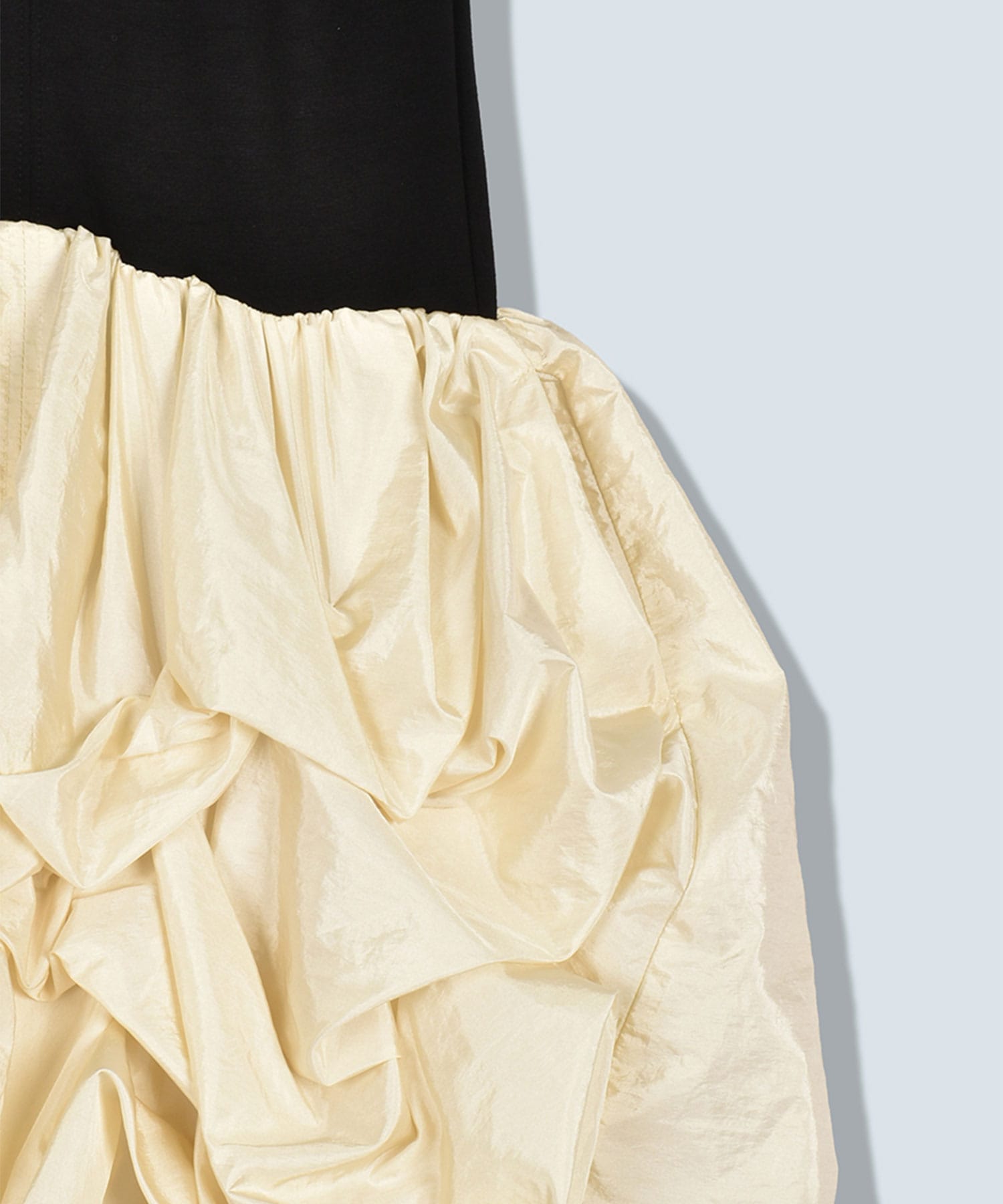 FLOWER TUCK TANK DOCKING OP OMMO