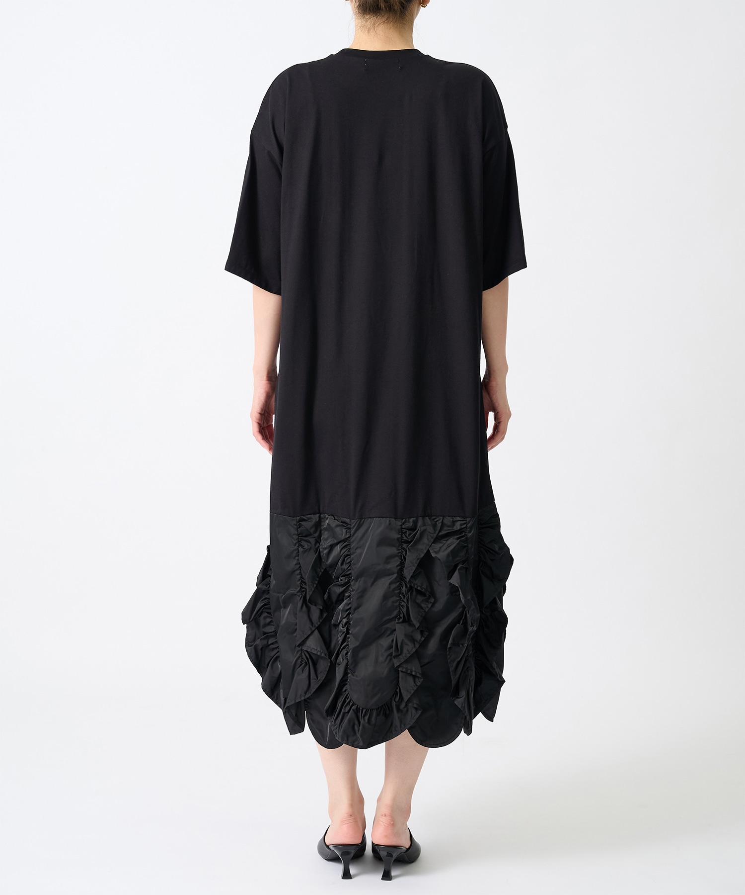 FRILL-HEM DRESS ENFOLD