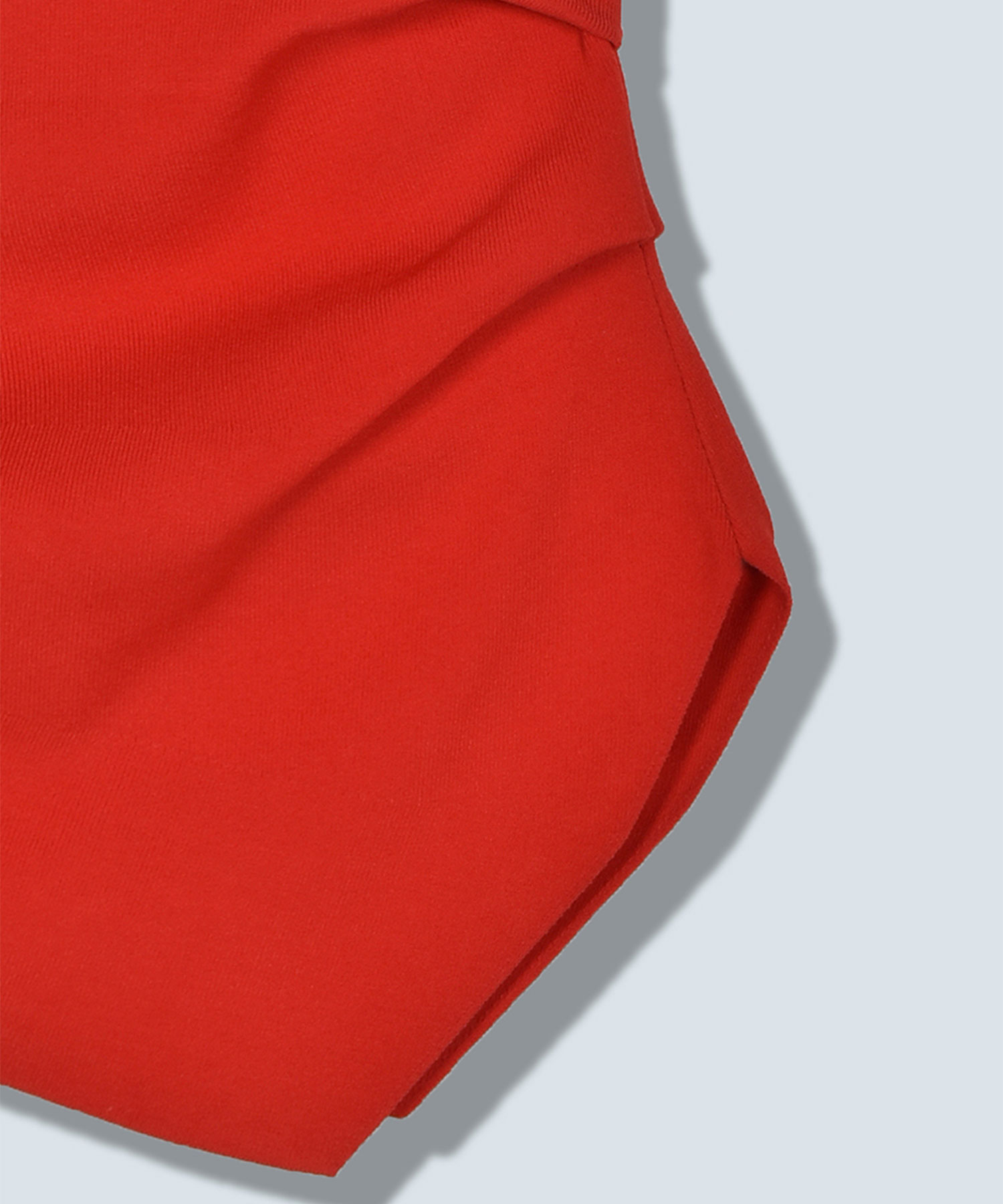 ASYMME TUCK HALF SLEEVE TOP OMMO