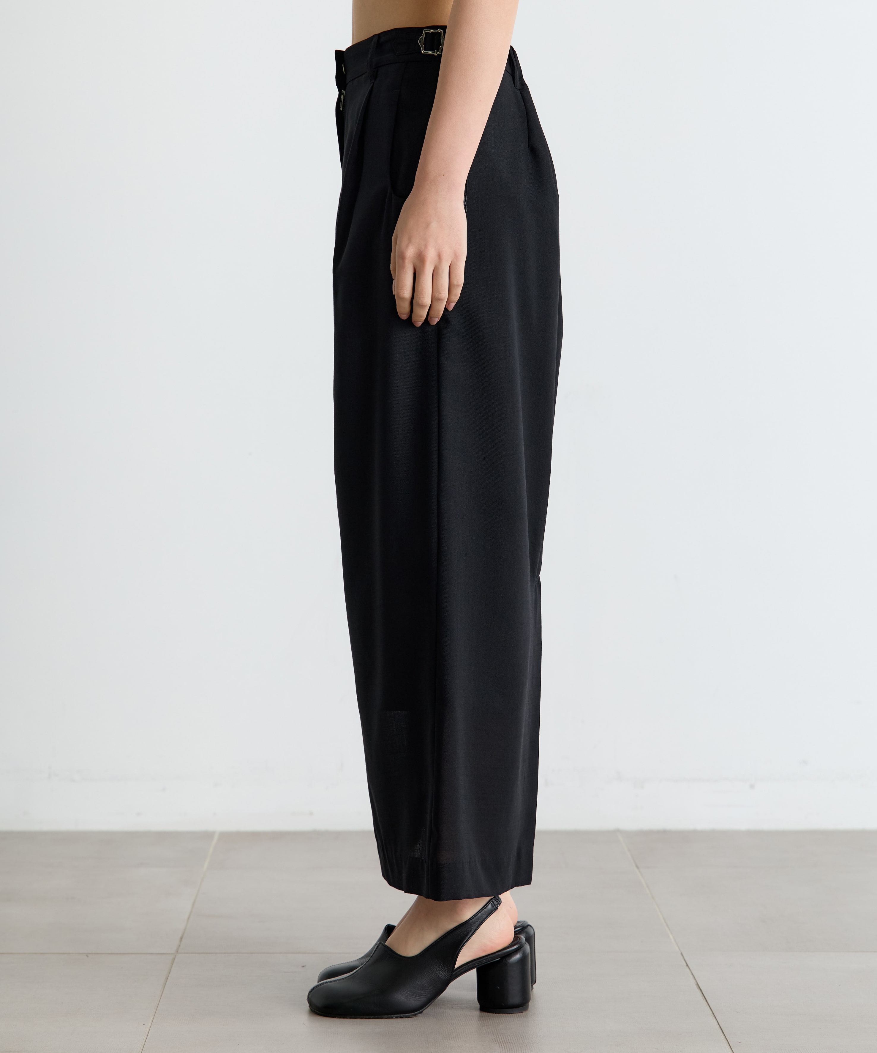 Waist Design Tight Skirt THE TOKYO