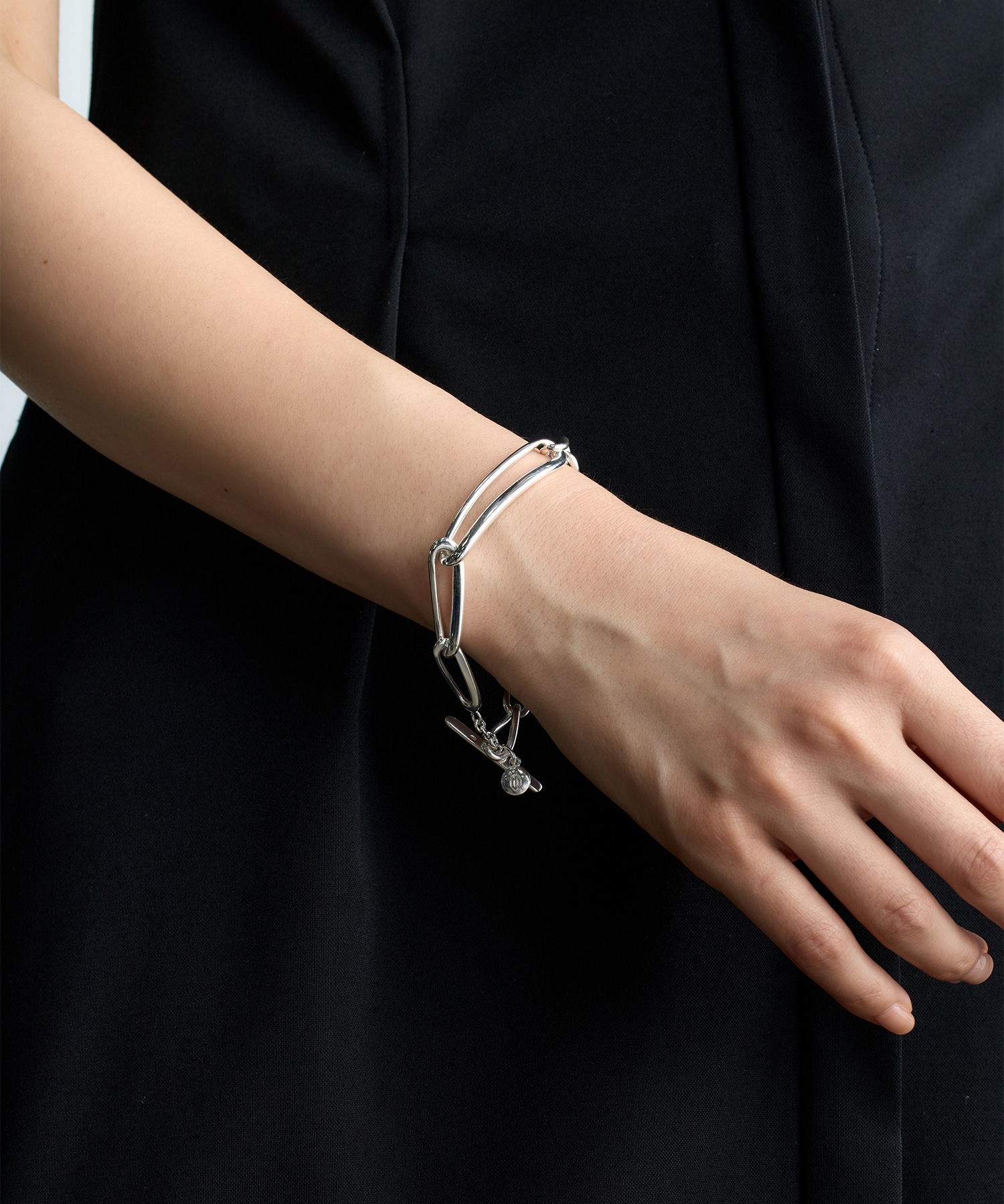REBELLION BRACELET BLANC IRIS