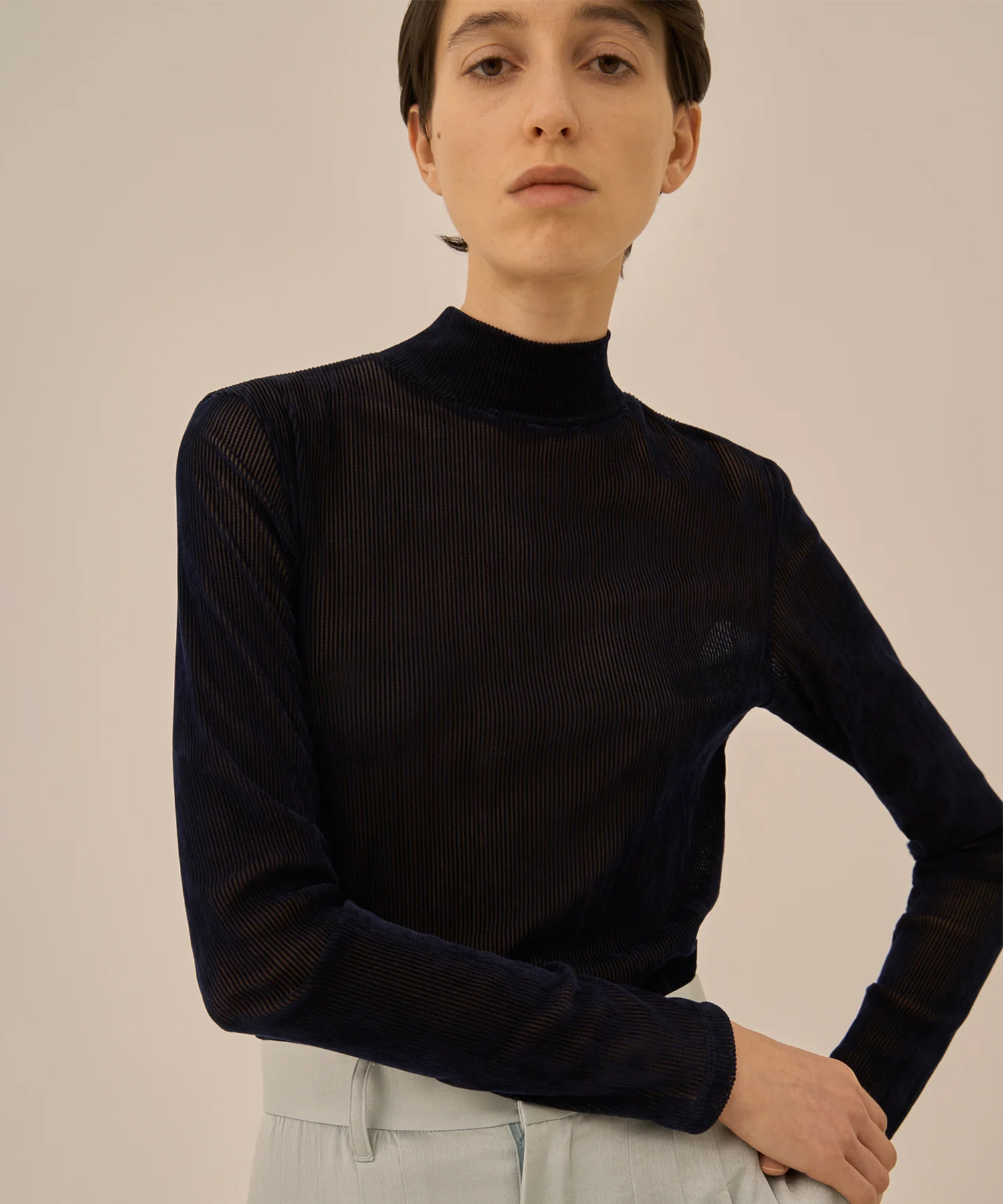 Claudia tie coller jersey pullover NV AKIRANAKA