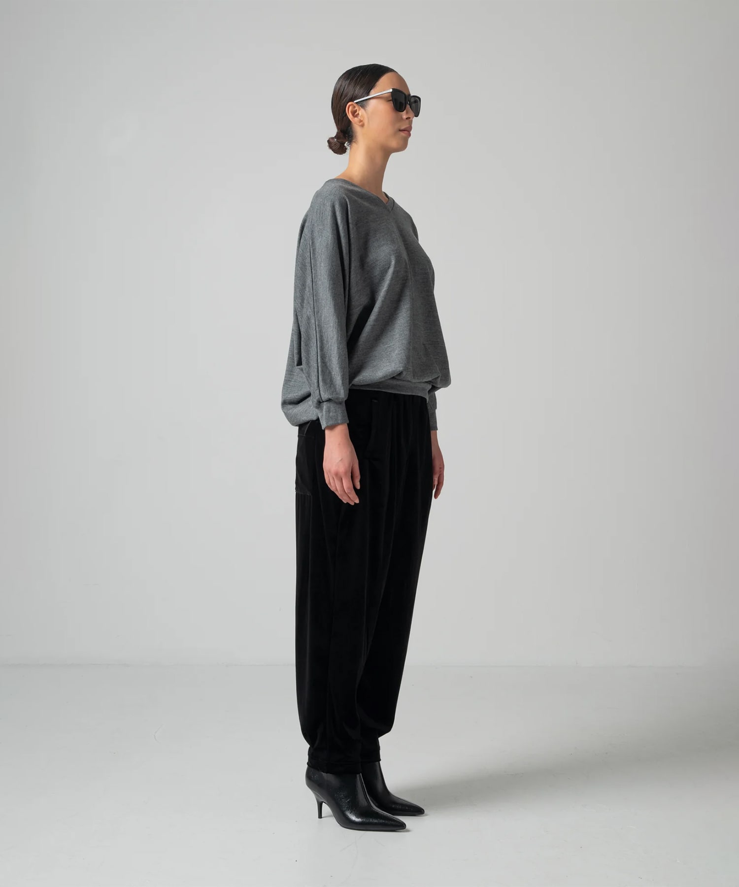 ORI V NECK TOP COGTHEBIGSMOKE