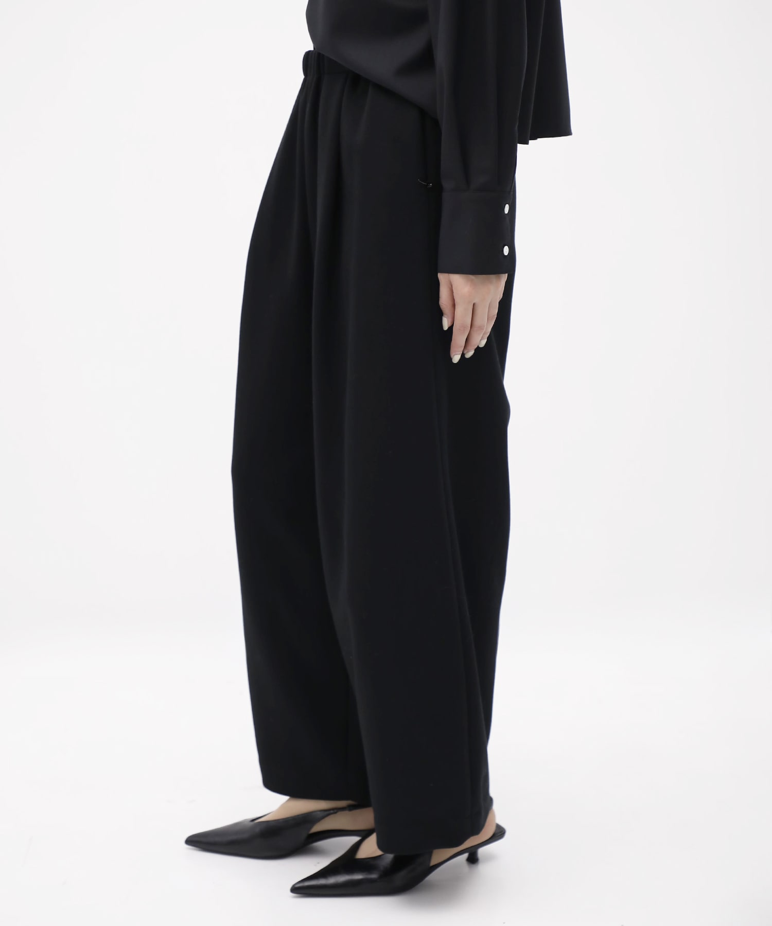 CURVE CROPPED-PANTS ENFOLD