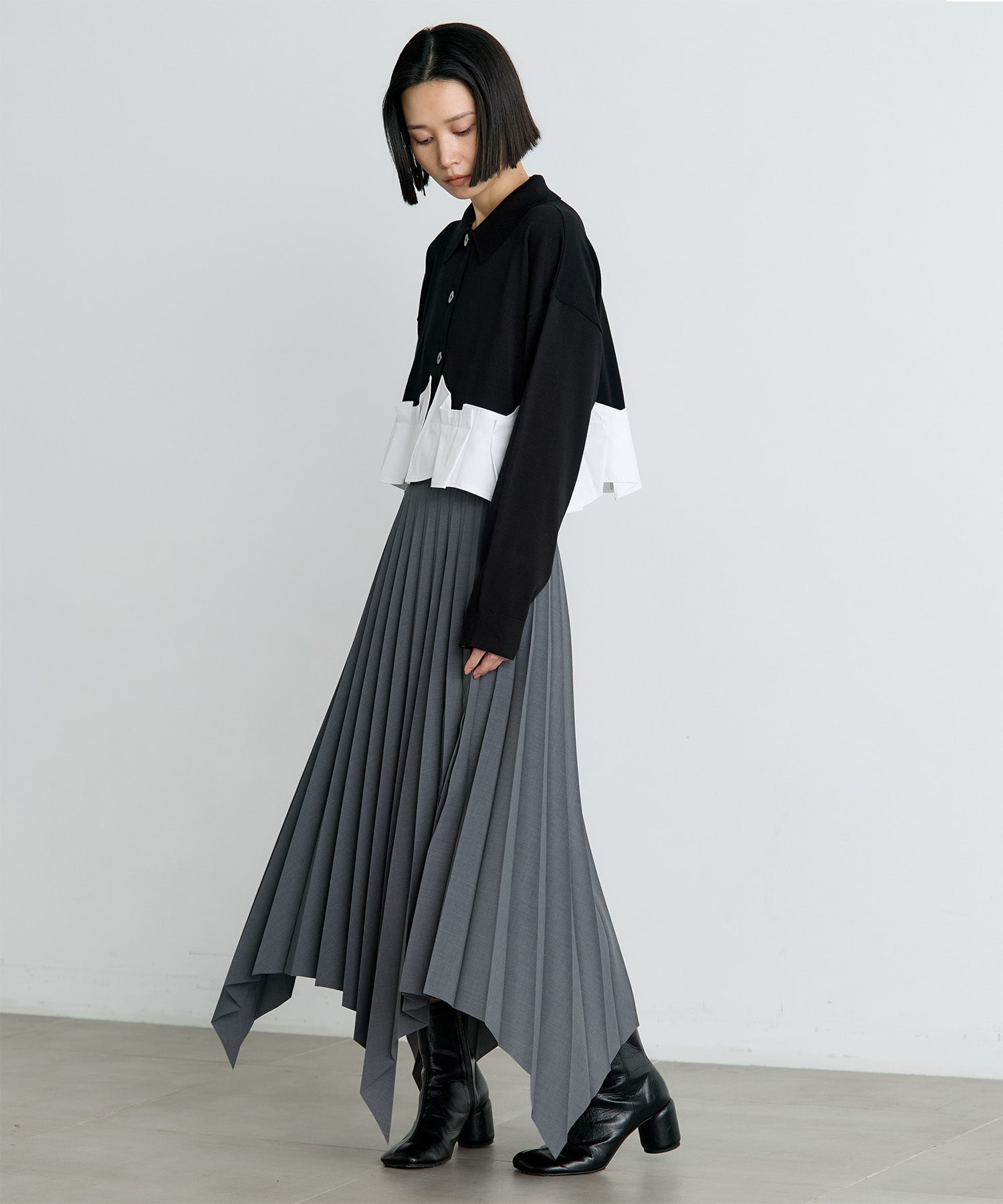 Eliza Pleats Skirt EZUMi
