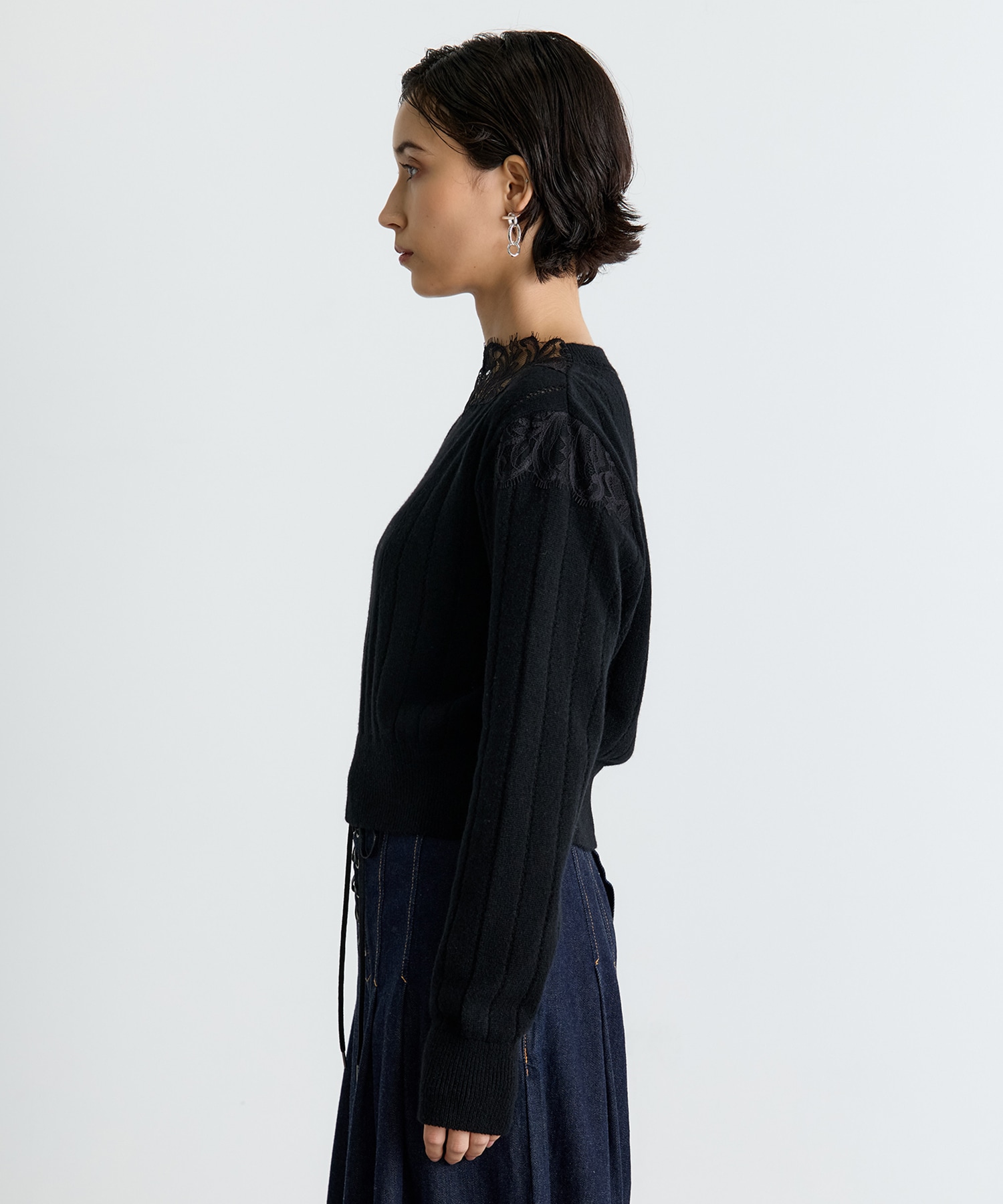HAIRY LACE PANELED CROPPED PULLOVER FETICO