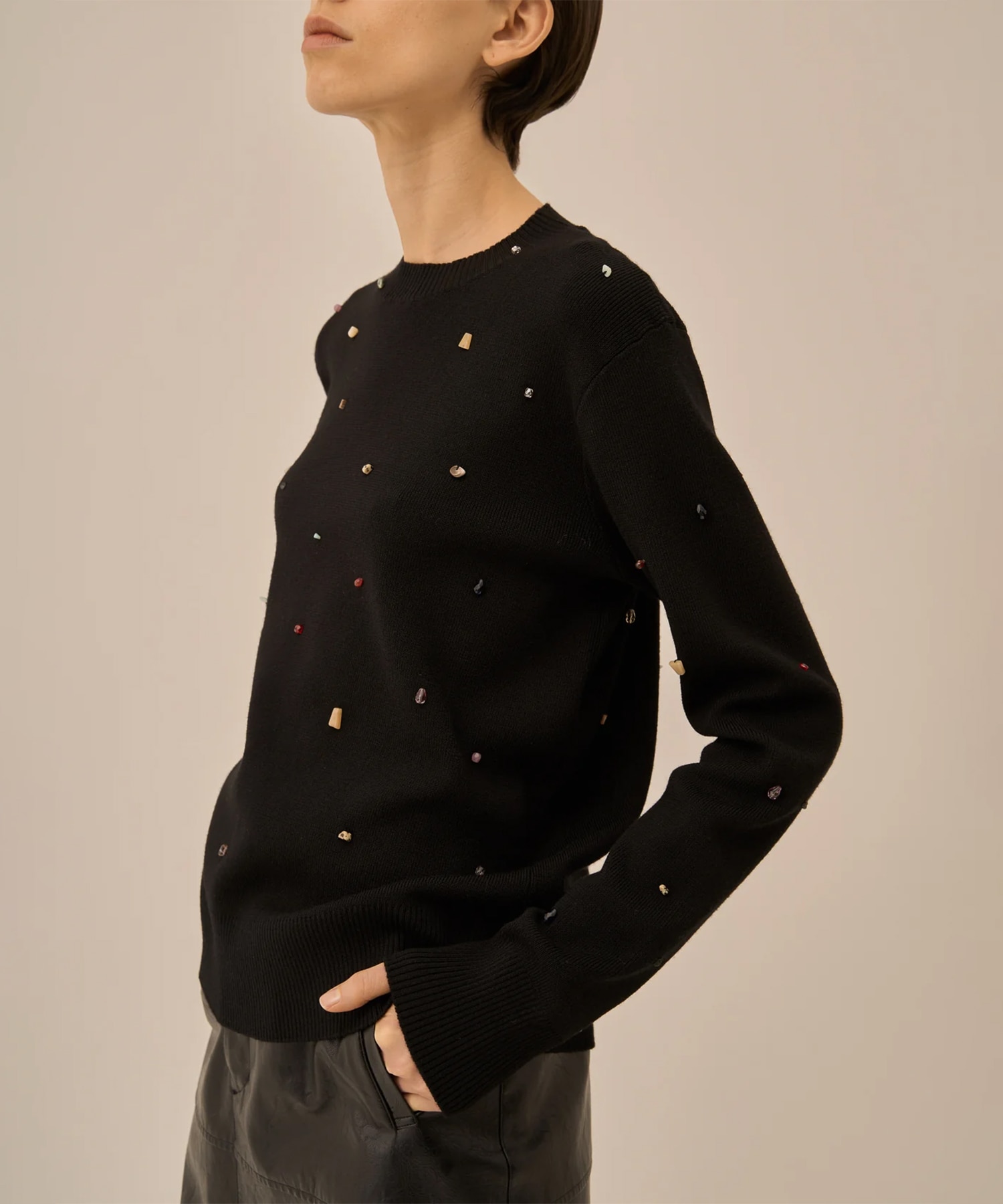 Aila glass beads&ores knit pullover BK AKIRANAKA