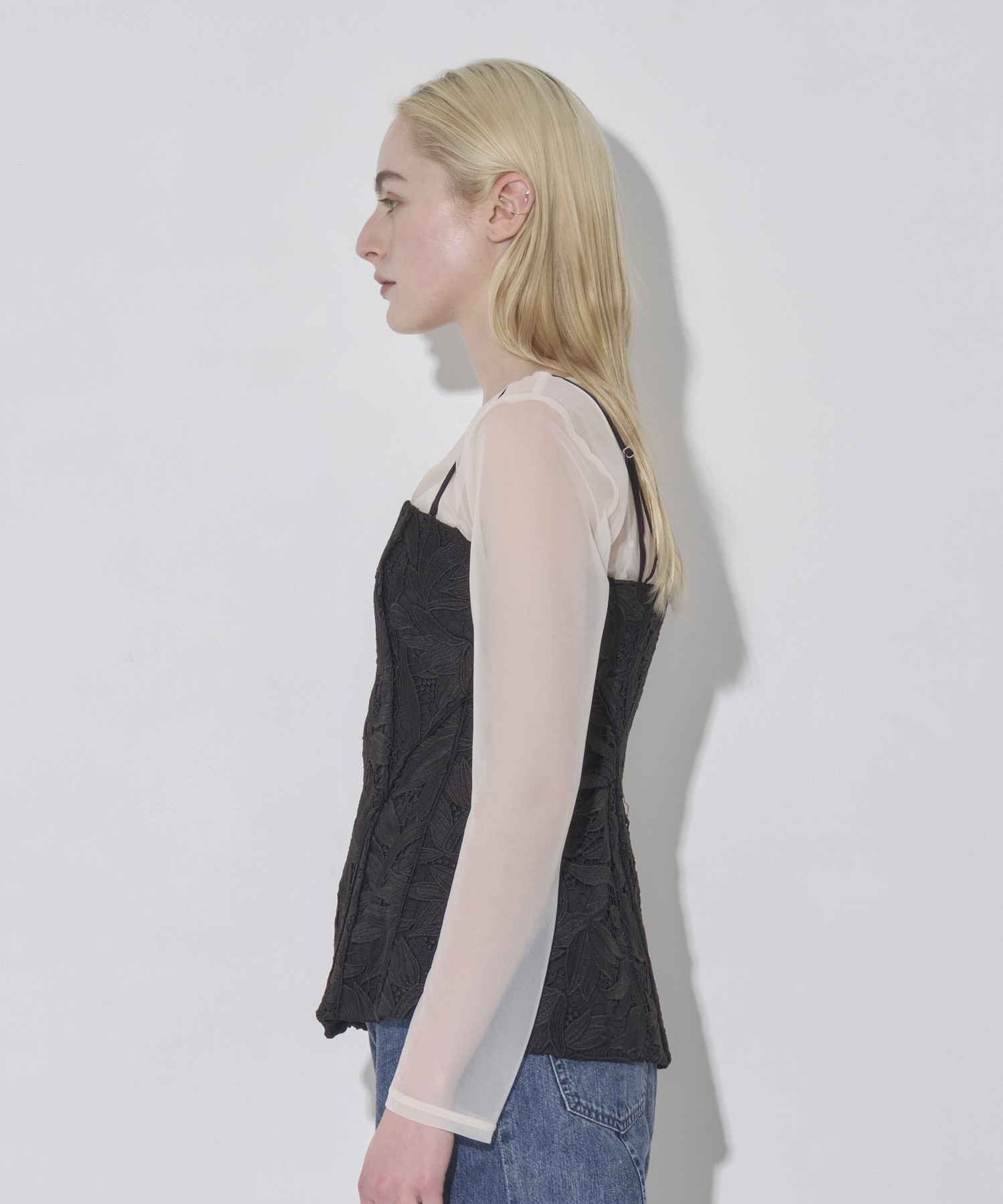 Luminous Lace Bustier RITAN