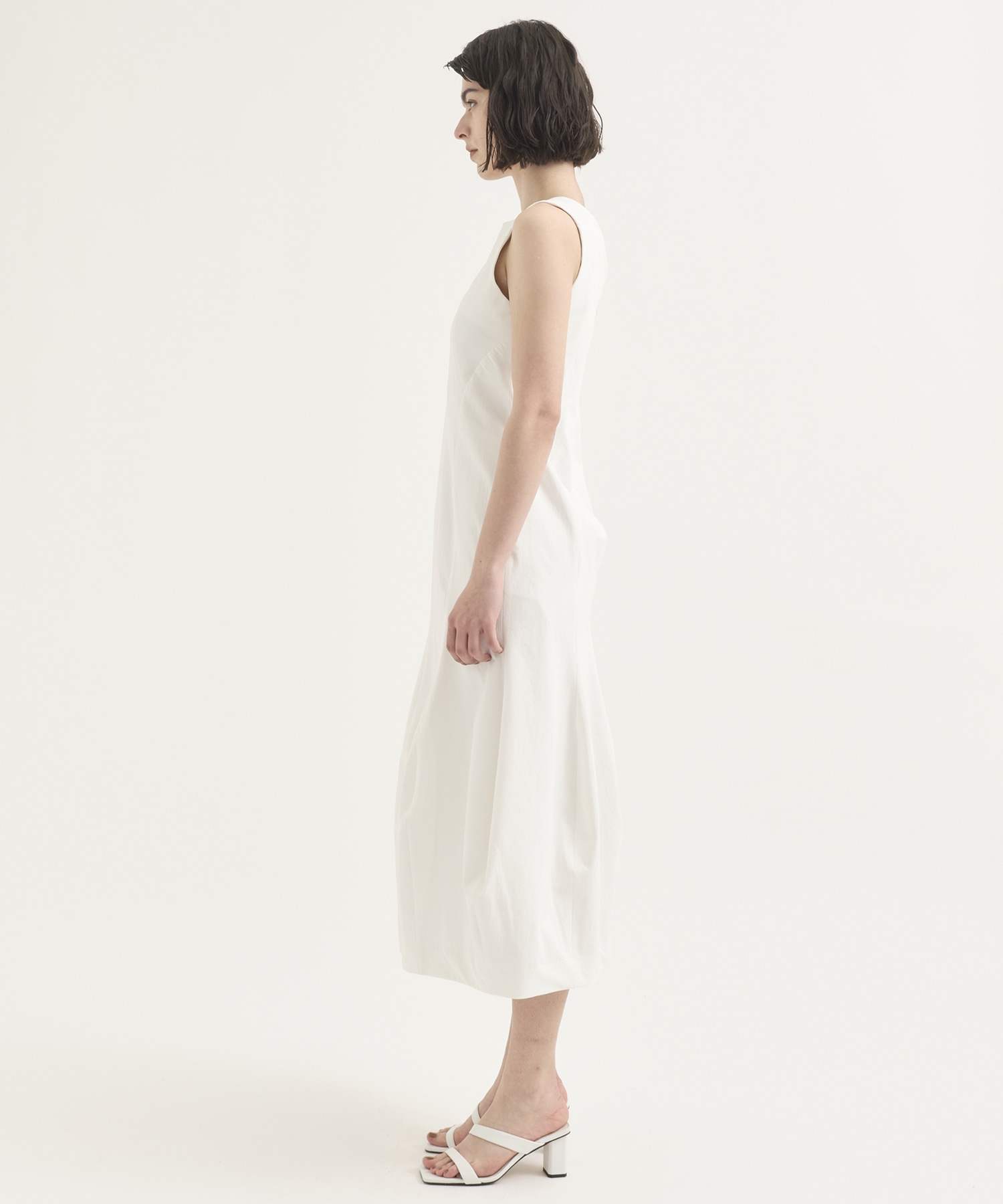 Curve Pattern One-Piece RITAN