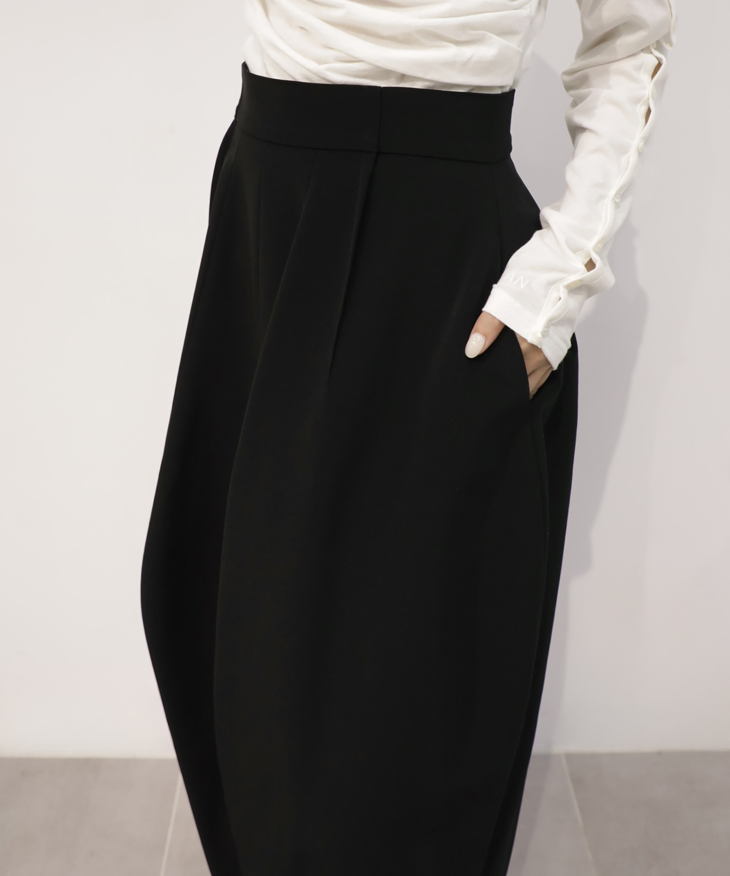 Arch Pattern Skirt RITAN